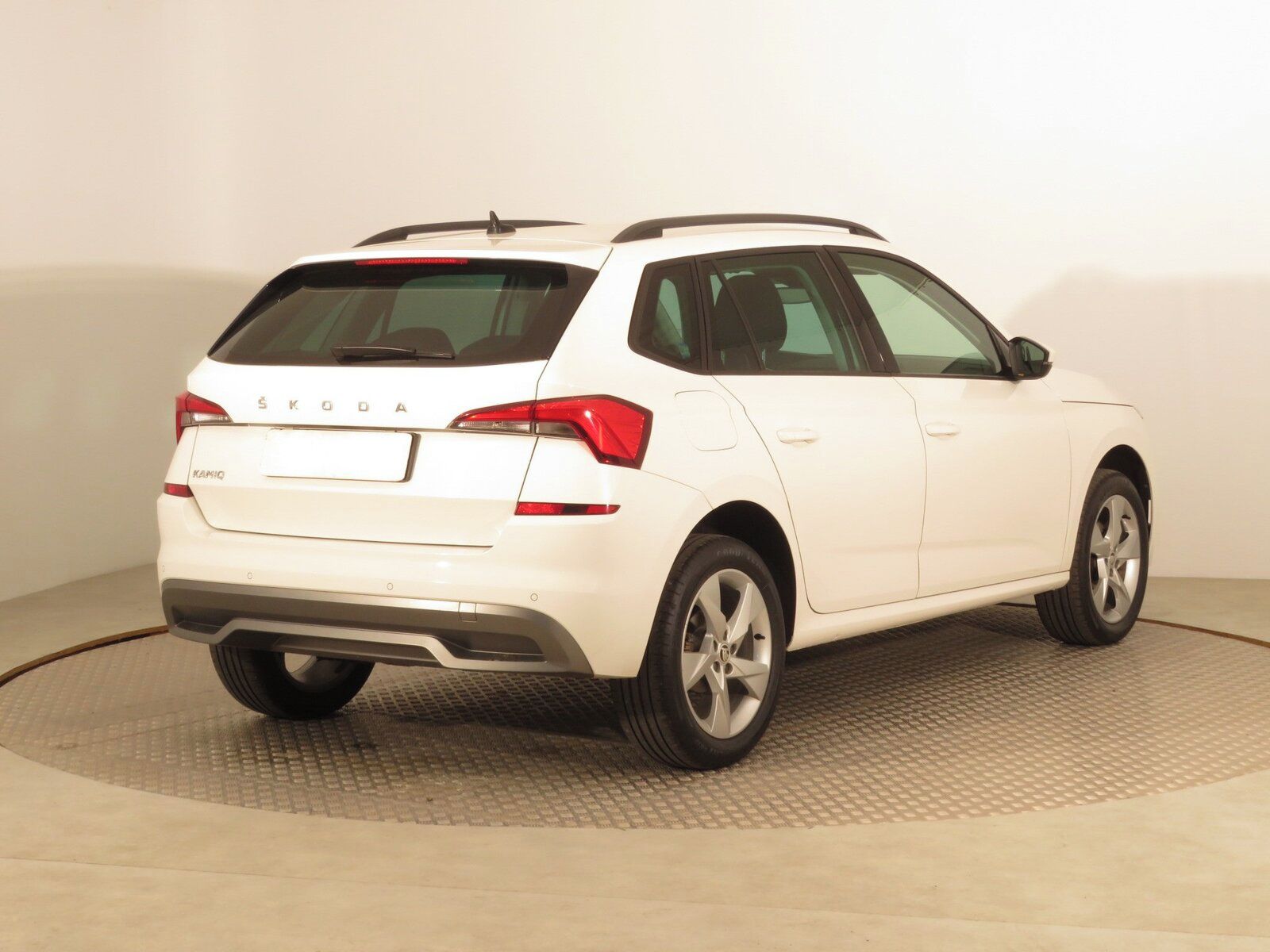 Škoda Kamiq, 1.0 TSI, Ambition, Serv.kniha - fotka 5