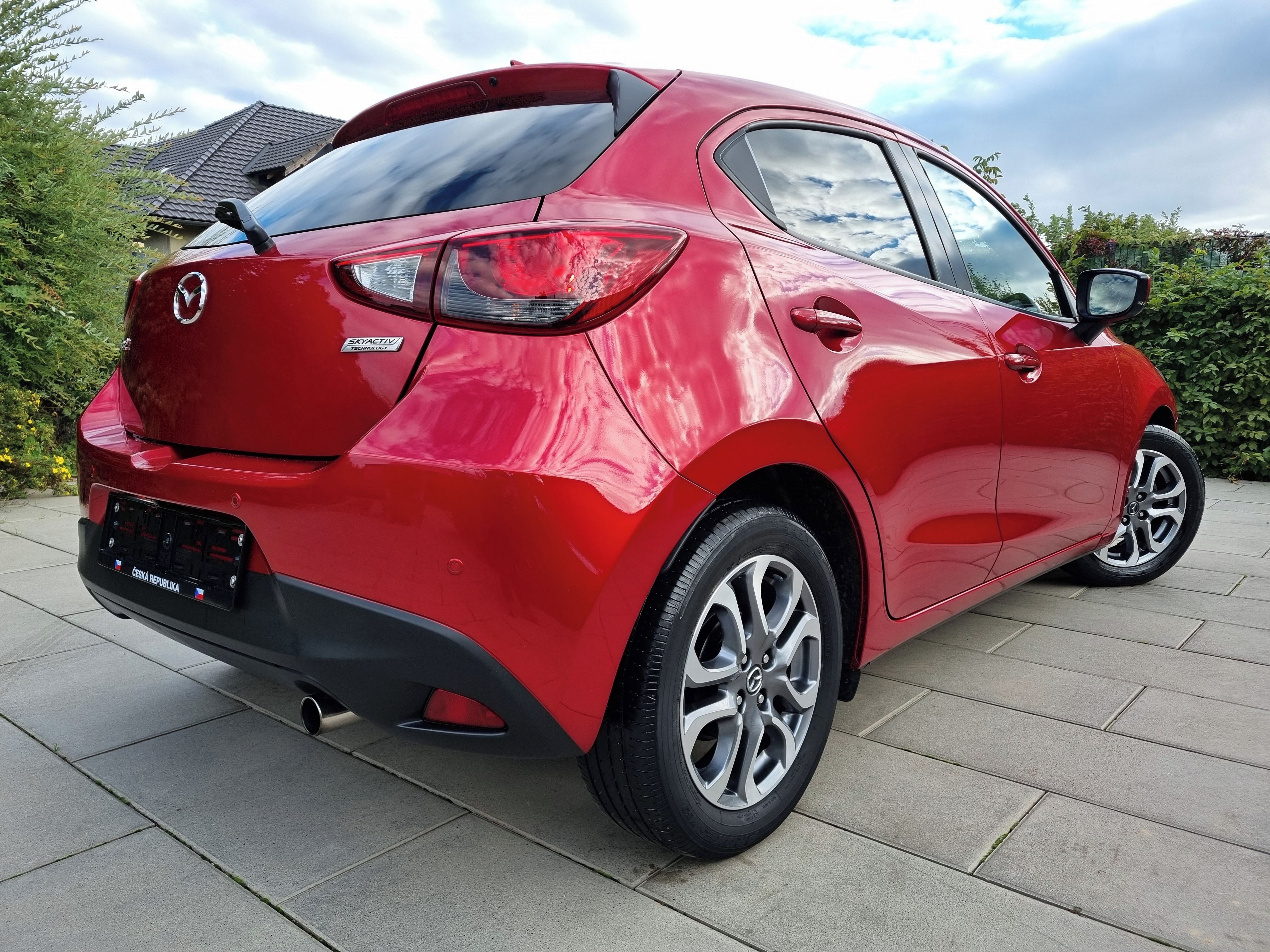 Mazda 2, 1.5 KIZOKU INTENSE,HEAD UP,NAV - fotka 6