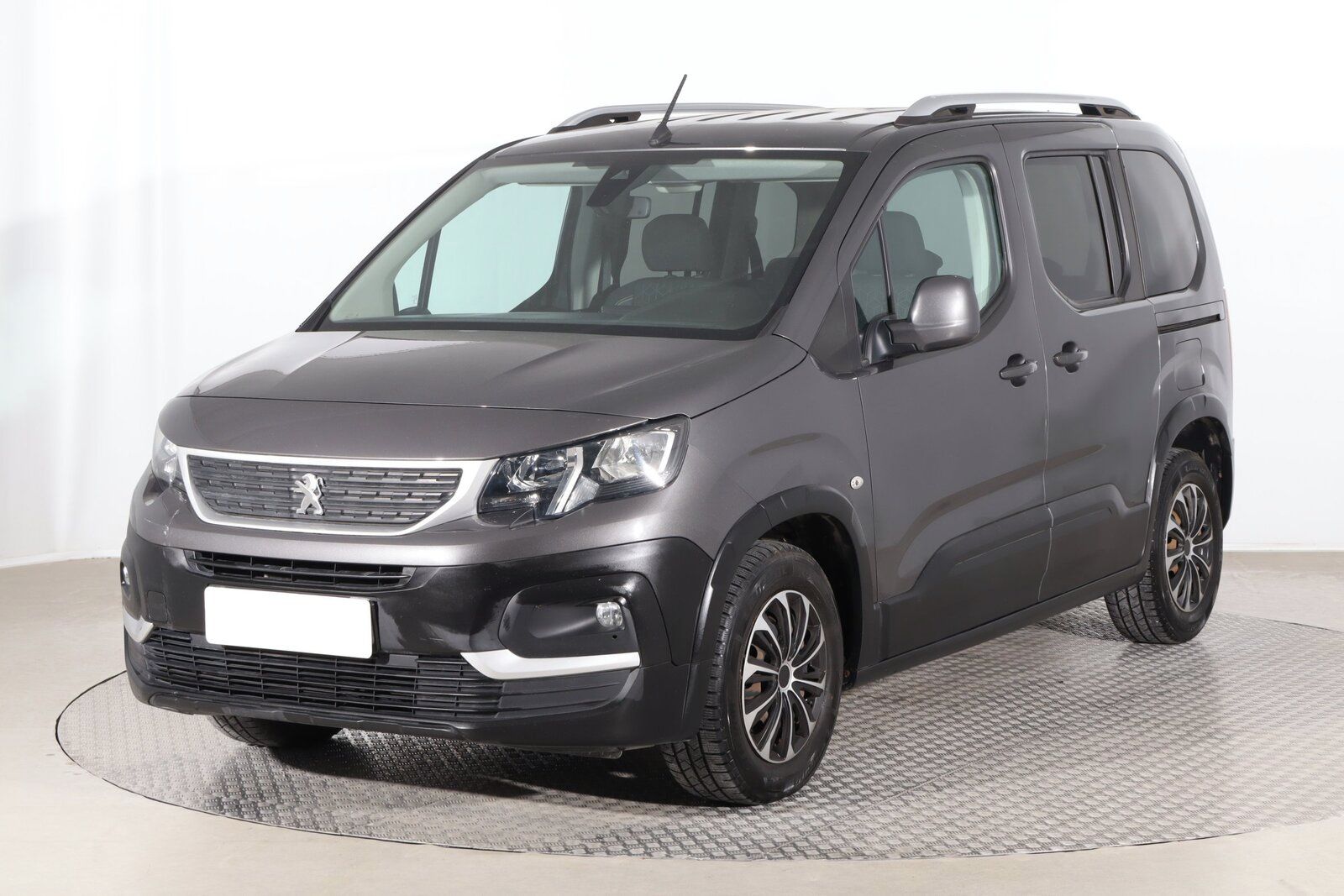 Peugeot Rifter, 1.5 BlueHDi, Active, 5Míst, ČR - fotka 2