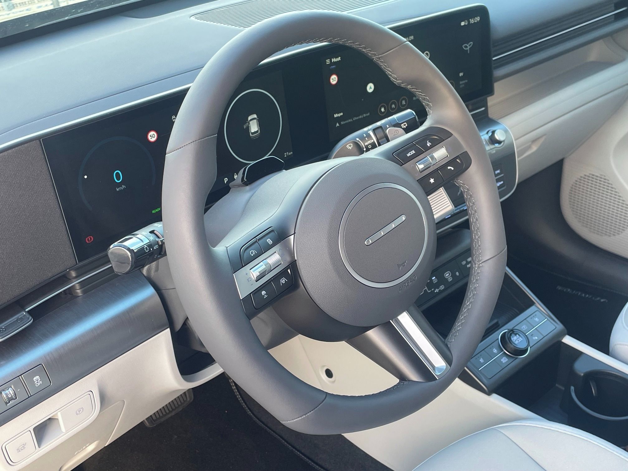 Hyundai Kona, EV24 Power CZECH EDITION 64,8 - fotka 6