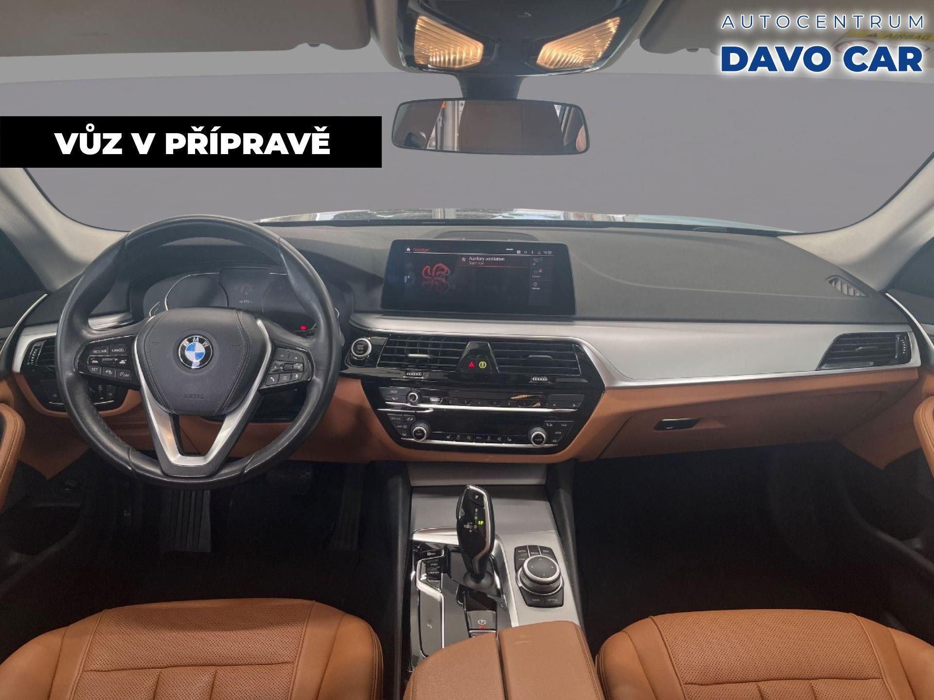 BMW Řada 5, 2.0 D 140kW xDrive AT CZ - fotka 3