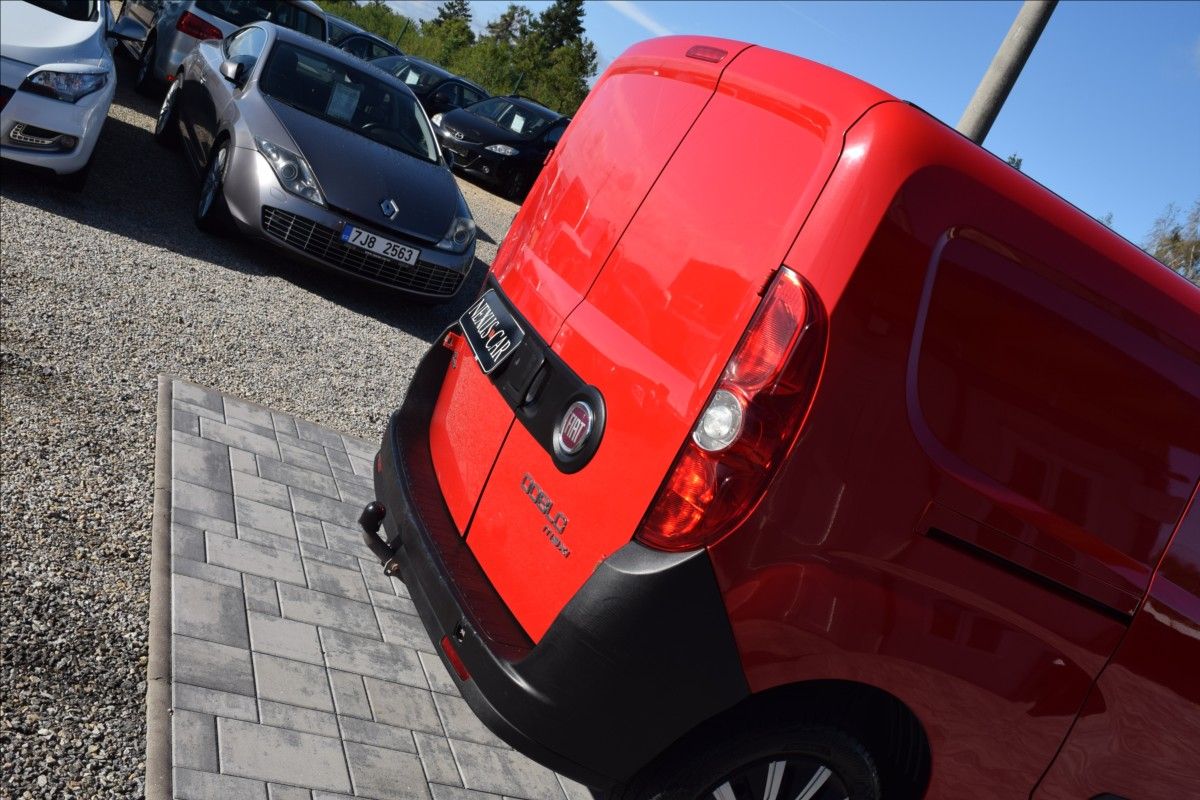 Fiat Dobló, 2,0 JTD 99KW CARGO MAXI - fotka 6
