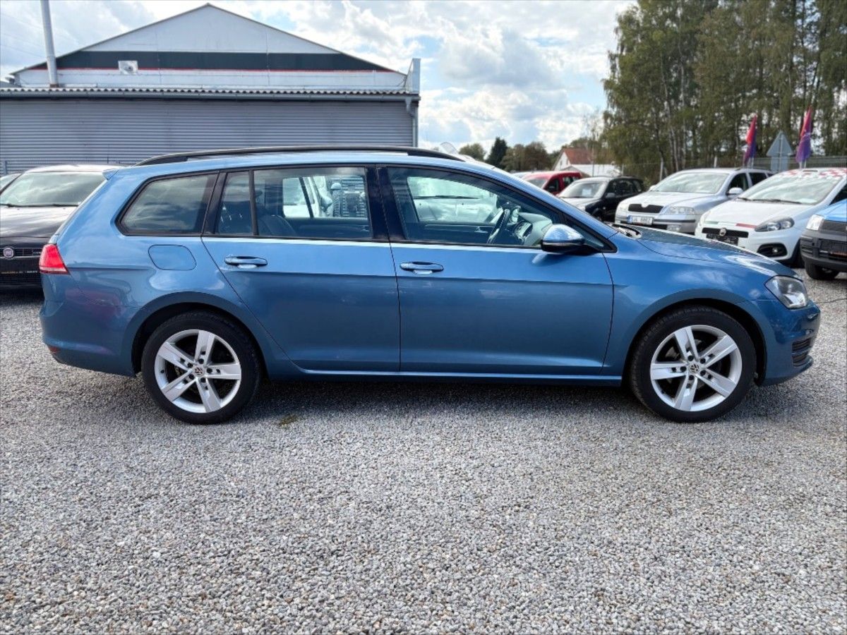 Volkswagen Golf, 1,6 TDI COMBI - fotka 5