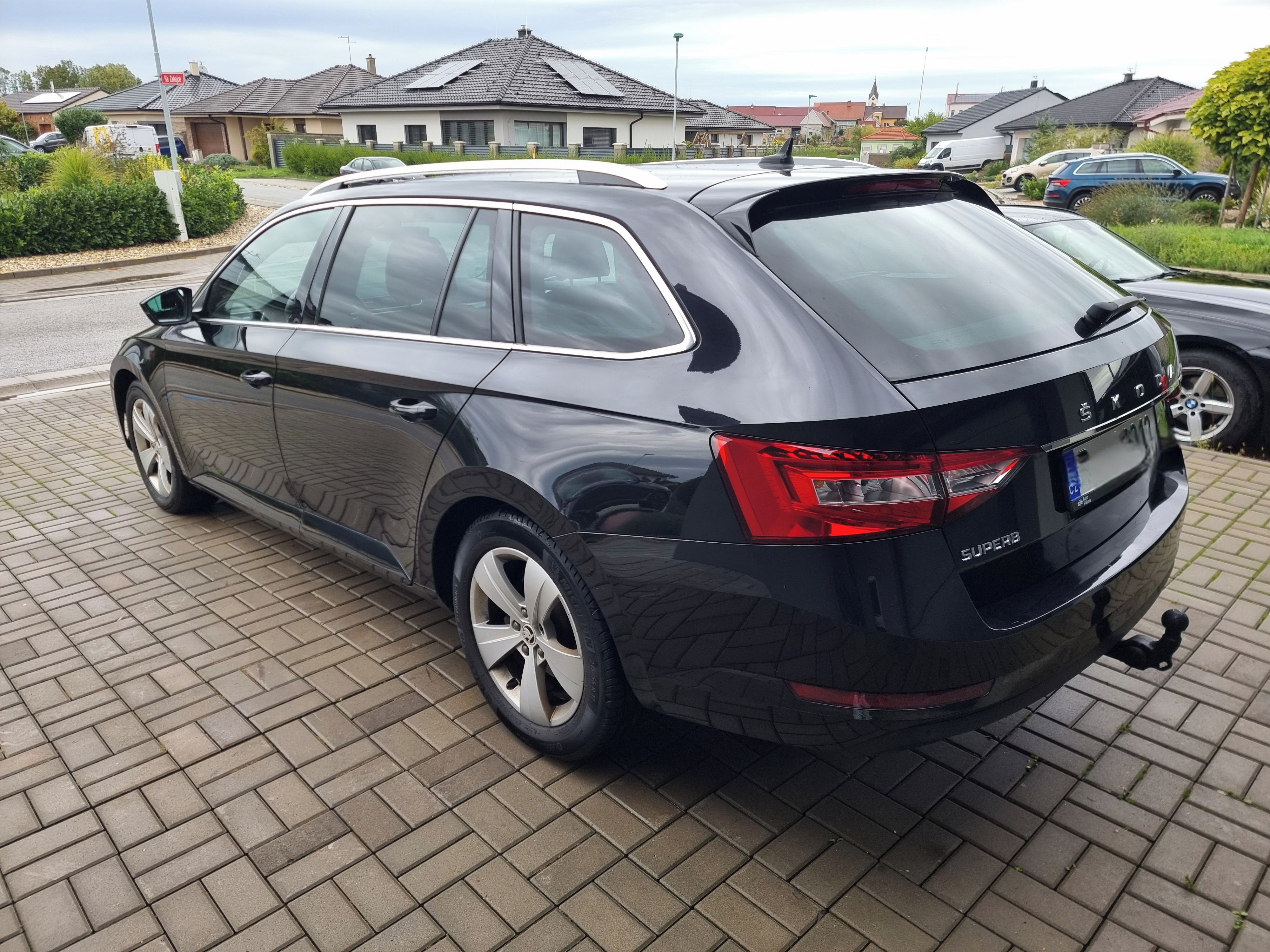 Škoda Superb, 2021 | MANUÁL 6° | 2.0TDI FACE - fotka 6