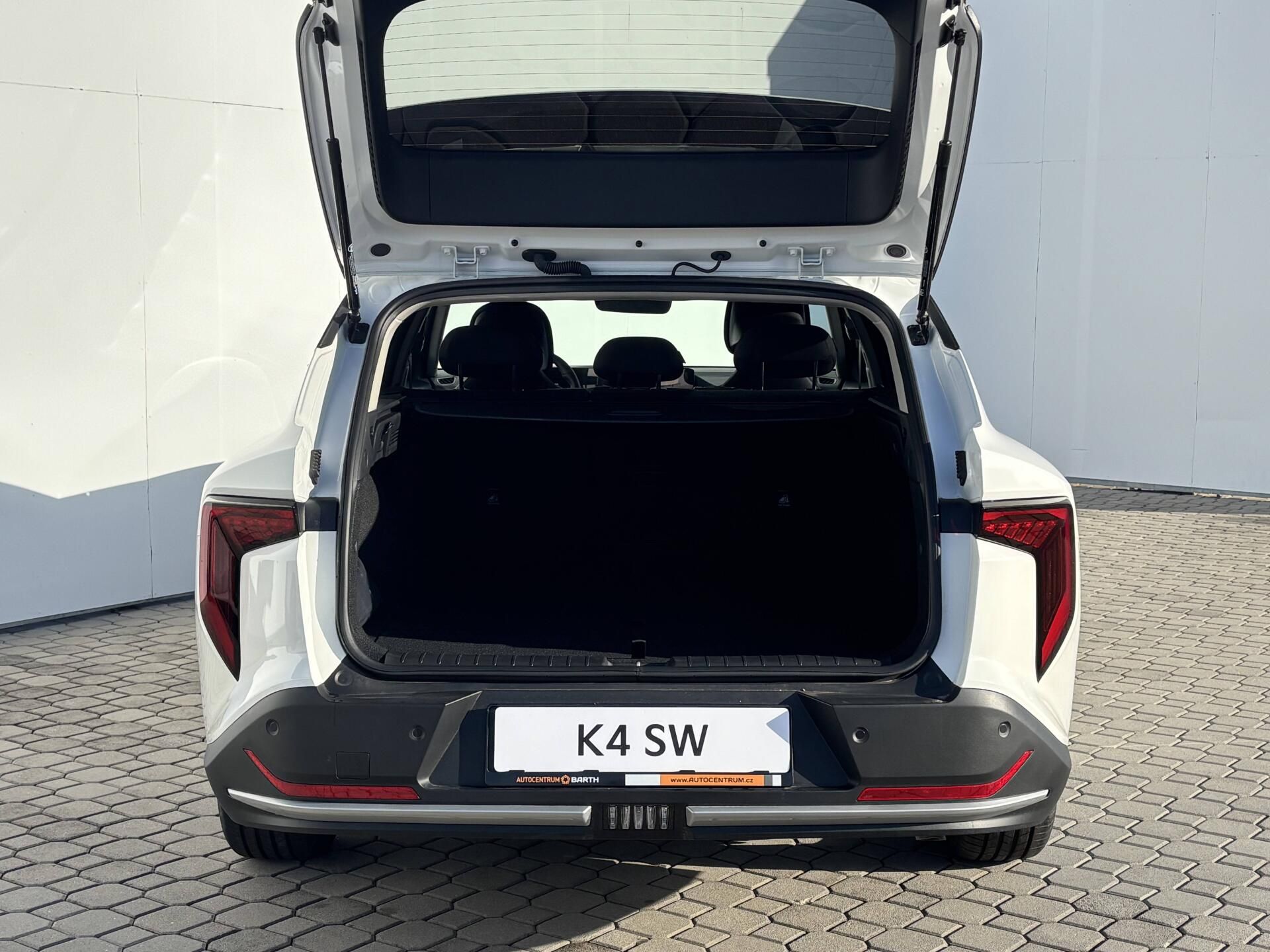Kia K4, EXCLUSIVE 1,0 T-GDi - fotka 4