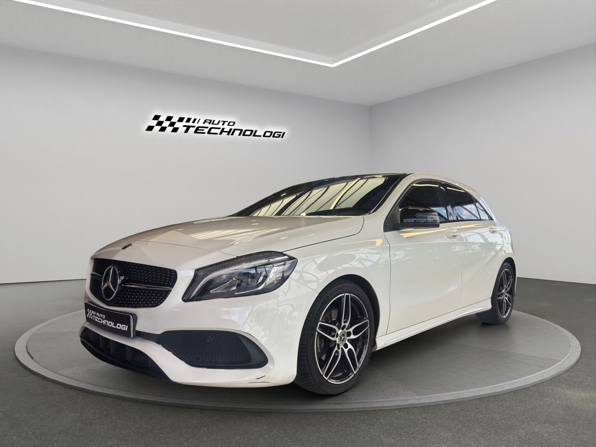 Mercedes-Benz Třídy A, 200 AMG Line