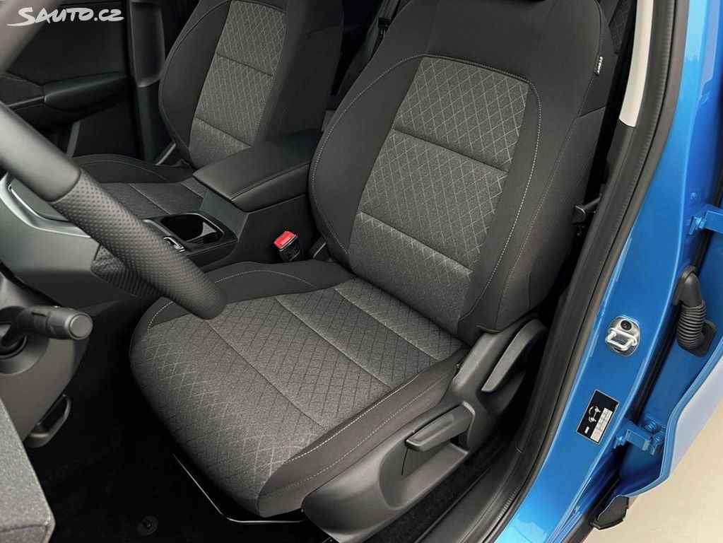 2025 MG ZS