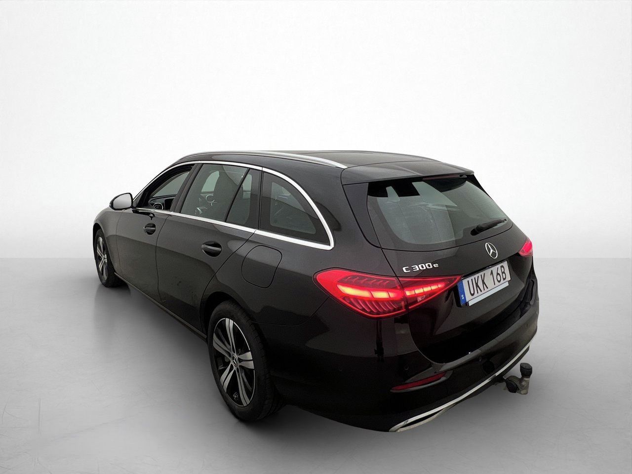 Mercedes-Benz Třídy C, 300e Kamera Tažné Asistence - fotka 3