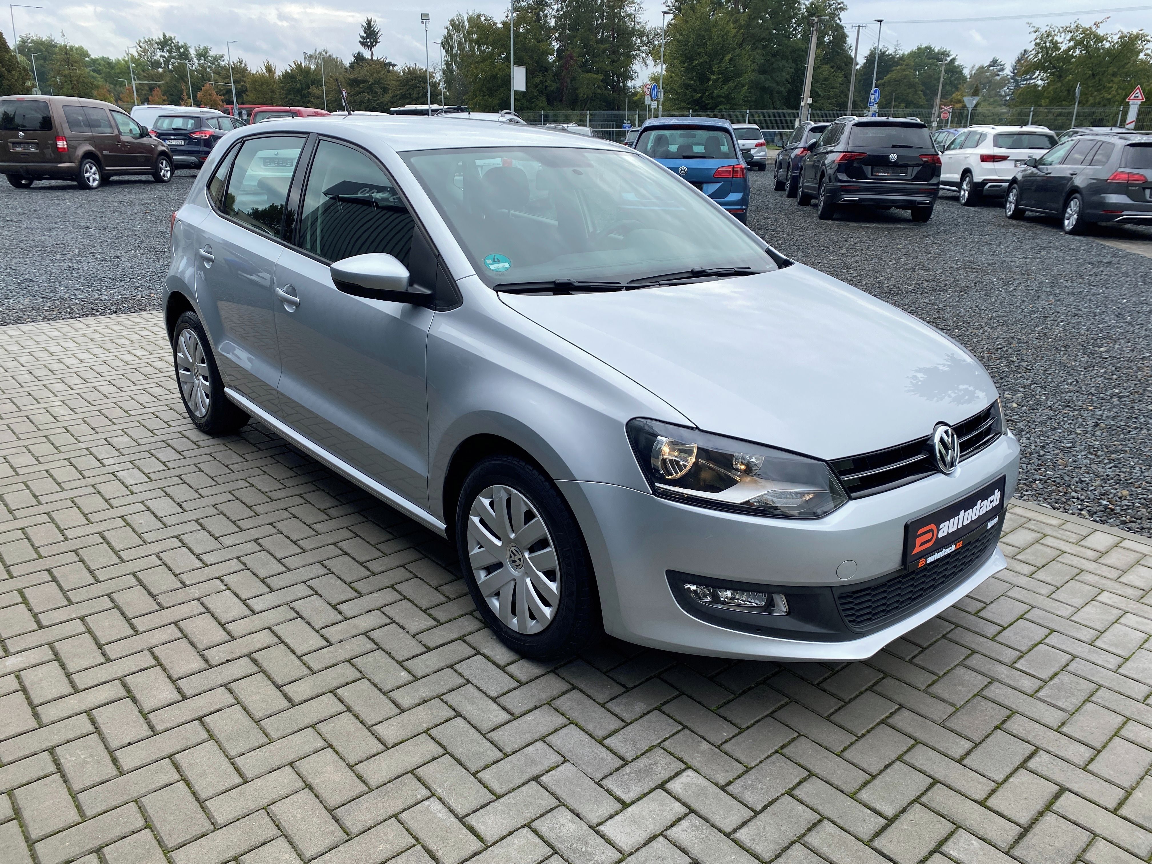 Volkswagen Polo, 1.4 MPI 63kW - 1xMAJ.- PDC - fotka 6