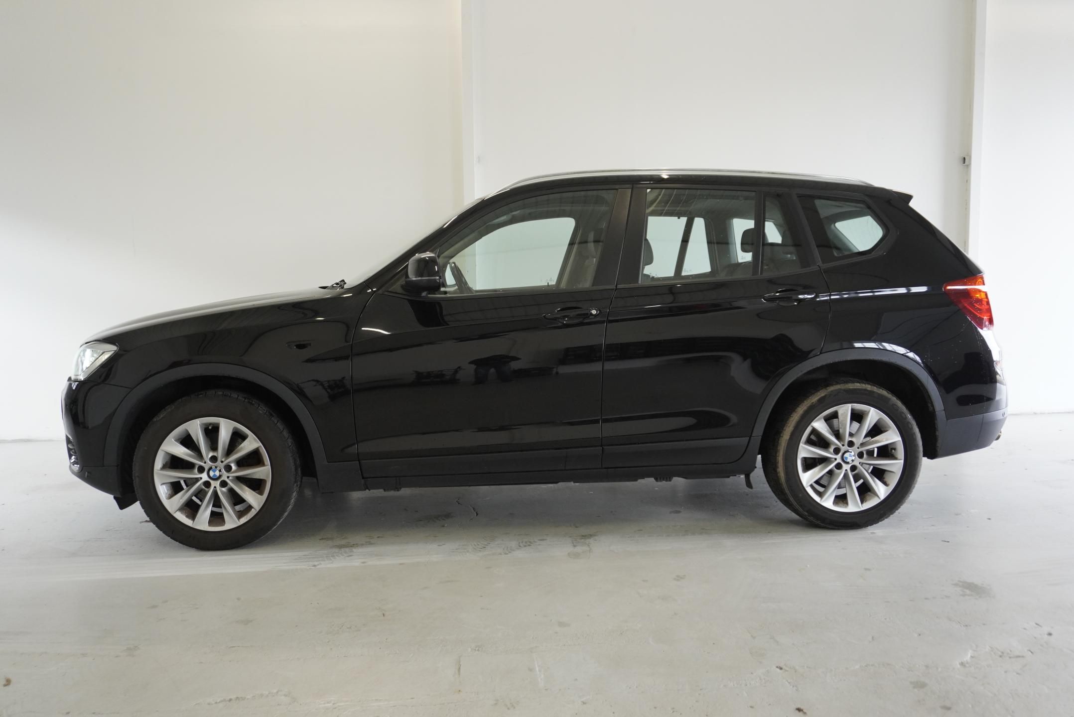 BMW X3, 2.0d 110 kW SDRIVE AUTOMAT - fotka 6