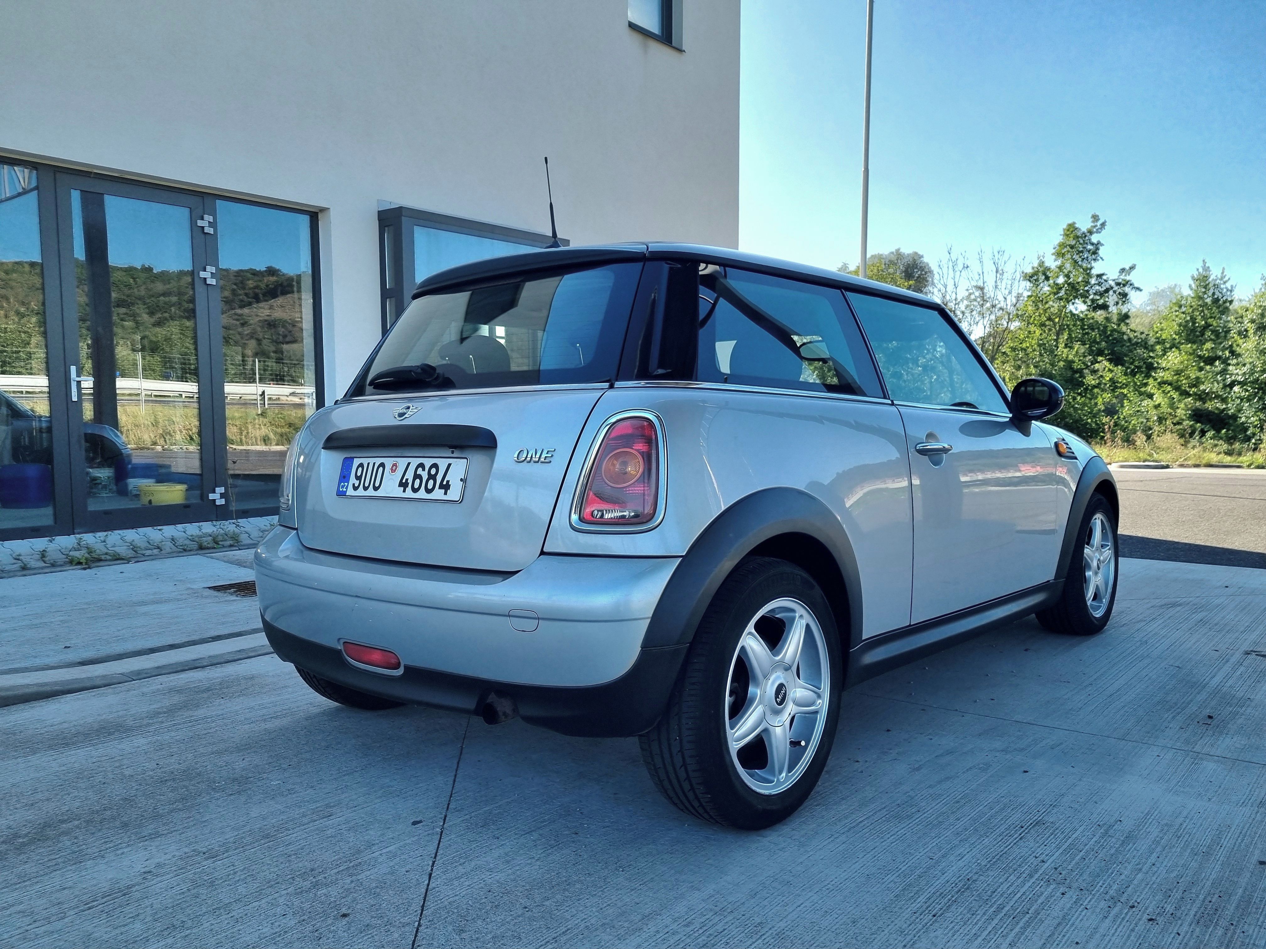 Mini Cooper, One, 1.4, 70 kW, platná STK - fotka 5