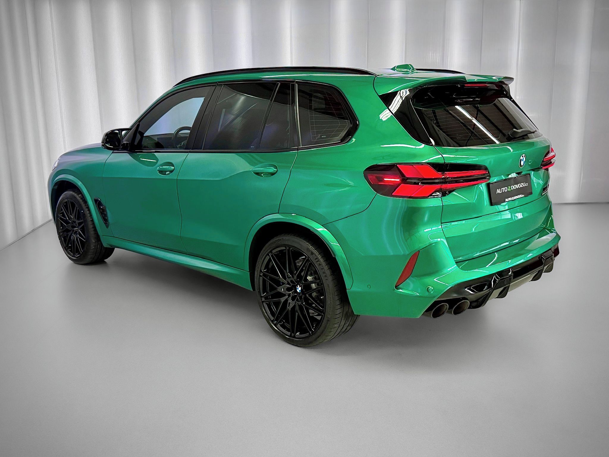 BMW X5, M xDrive COMPETITION, CARBON F - fotka 4