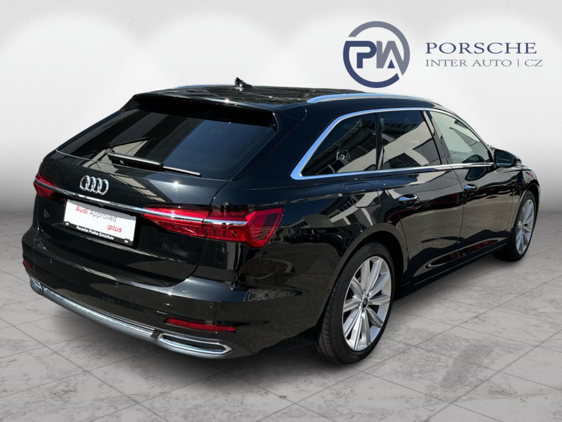 Audi A6, electric/TDI 150kW - fotka 6