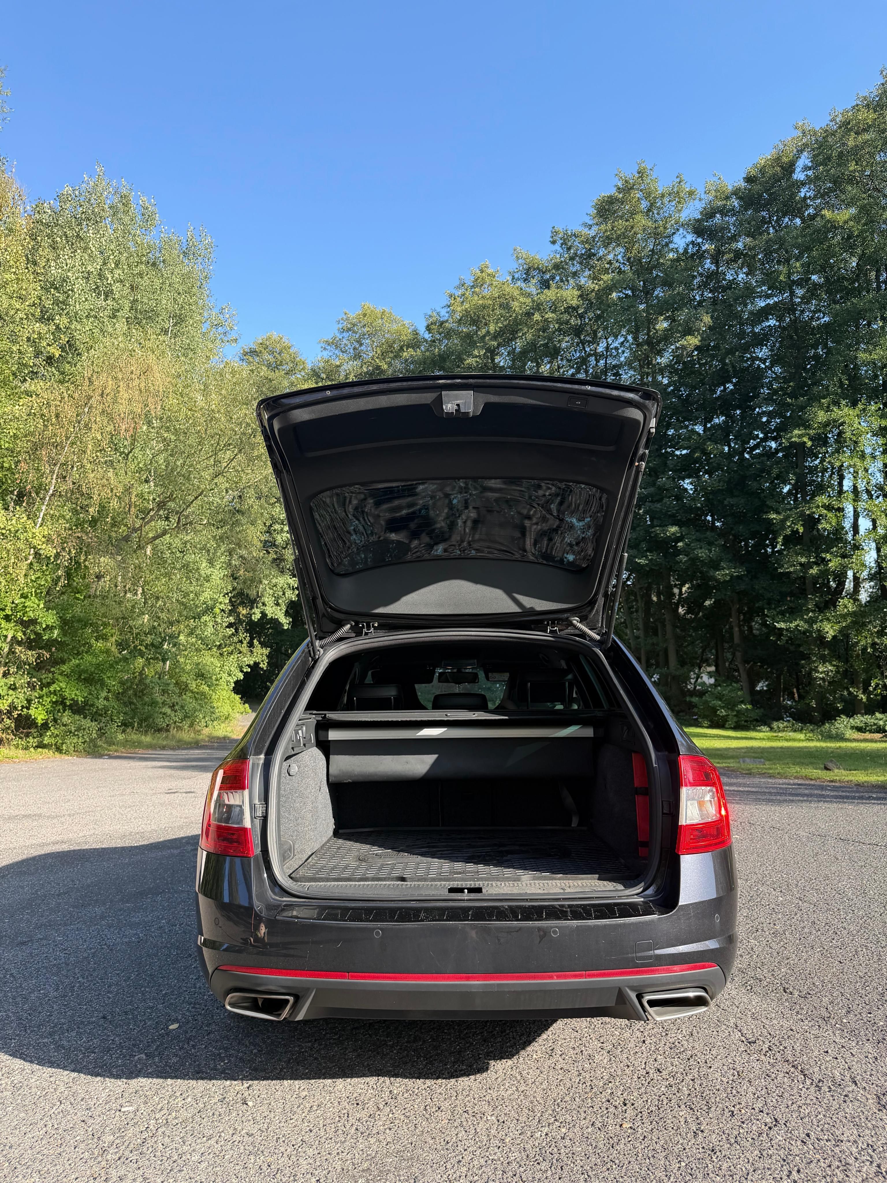 Škoda Octavia, Škoda Octavia 2.0 TDI DSG - fotka 4