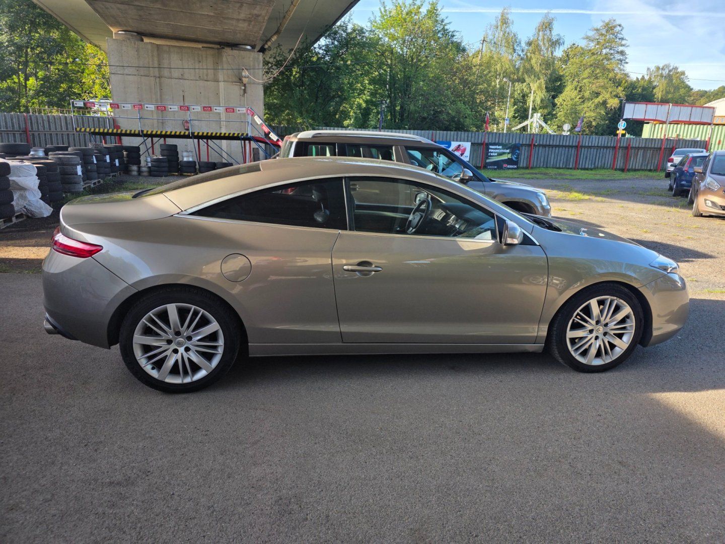 Renault Laguna, GT - fotka 6