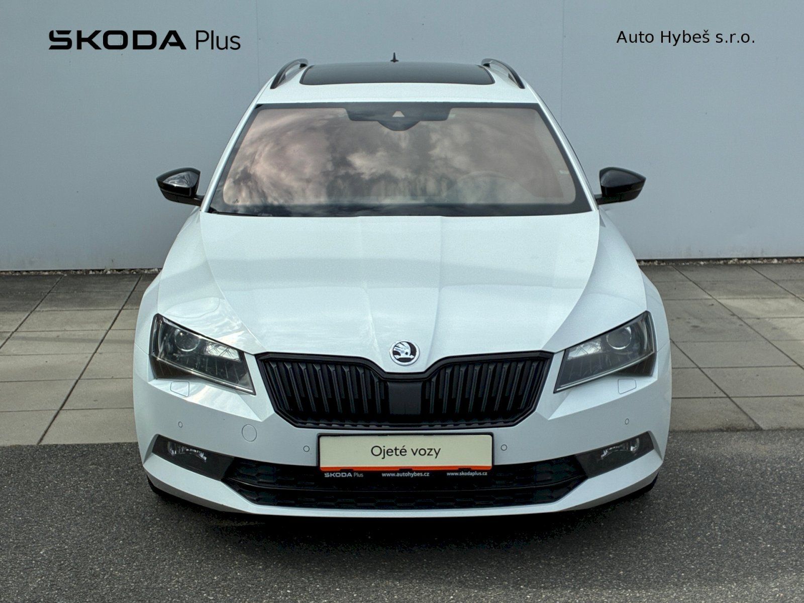 Škoda Superb, 2,0 TDI / 140 kW Sportline DSG - fotka 4
