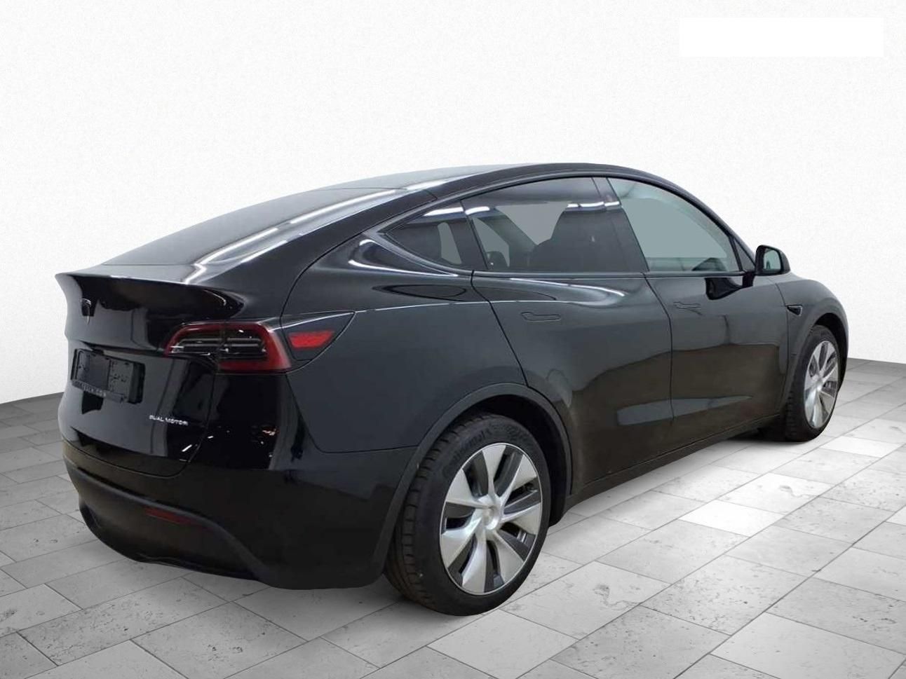 Tesla Model Y, LONG RANGE DUAL MOTOR TZ 95,0% - fotka 4