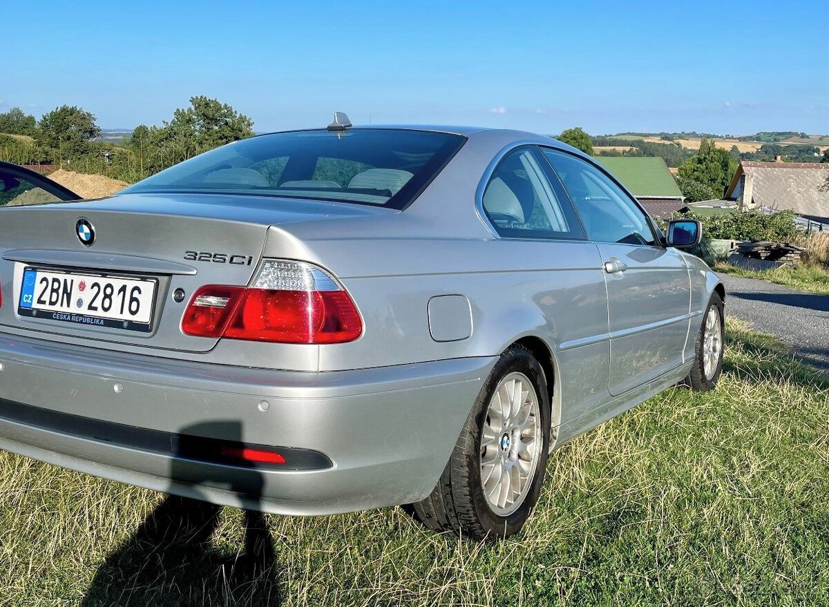 BMW Řada 3, 325 Ci, po faceliftu, stříbrná - fotka 6