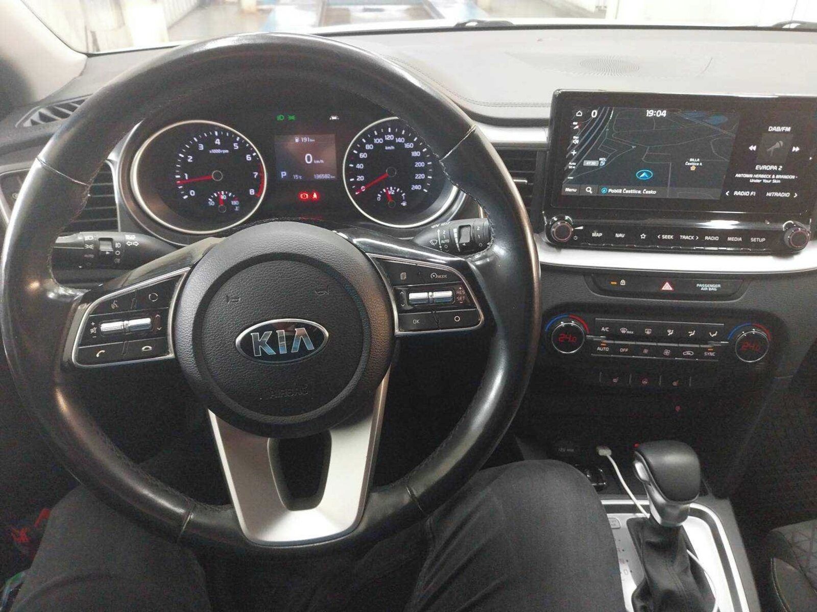 Kia Cee´d, 1.5 T-GDI, Záruka, Automat - fotka 3