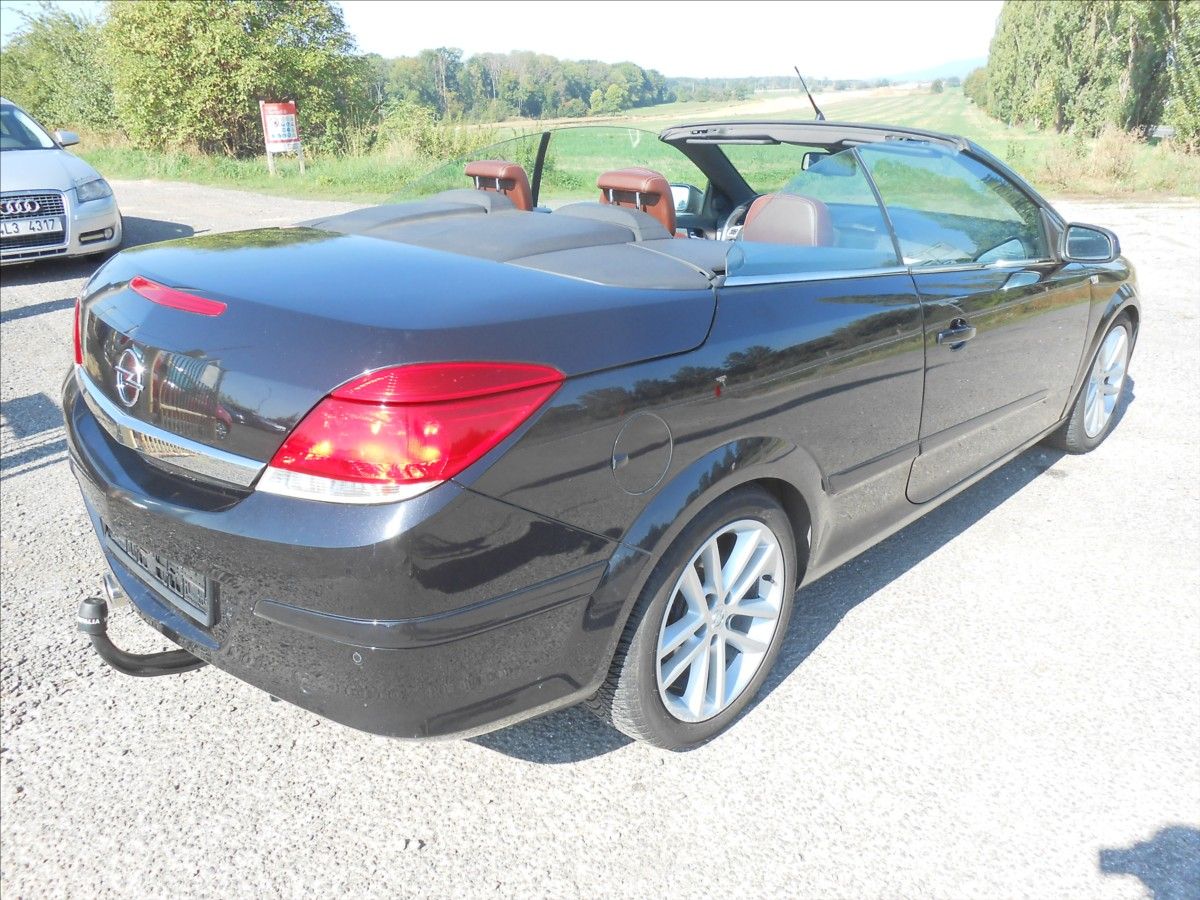 Opel Astra, 1,8 i 16V TWIN-TOP SERVISKA - fotka 5