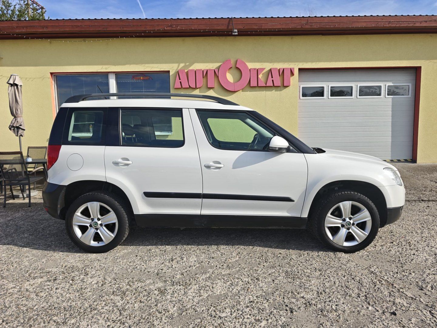 Škoda Yeti, 2.0TDi KLIMA/1.MAJ/BEZ KOROZE - fotka 2