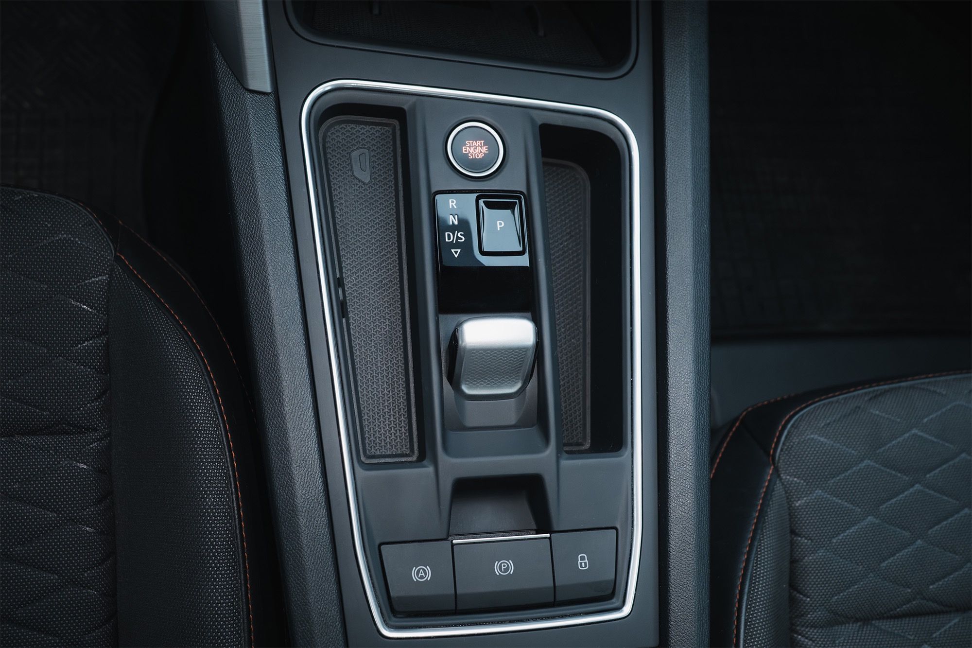 Seat Leon, FR 2024 1.5 TSI/eTSI 110 kW - fotka 6