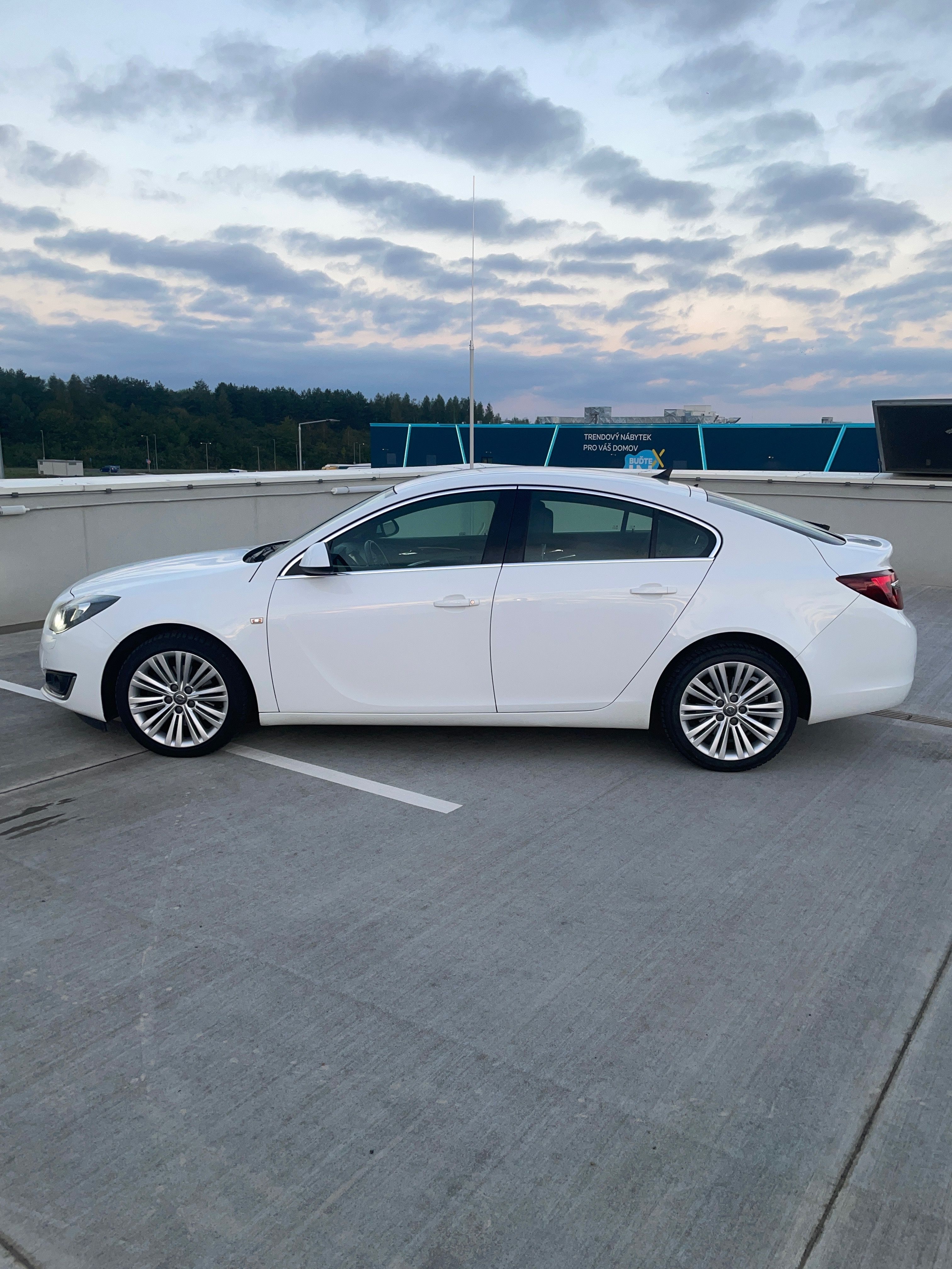 Opel Insignia, 2.0 CDTI 120Kw Aut, Bez Adblue - fotka 5