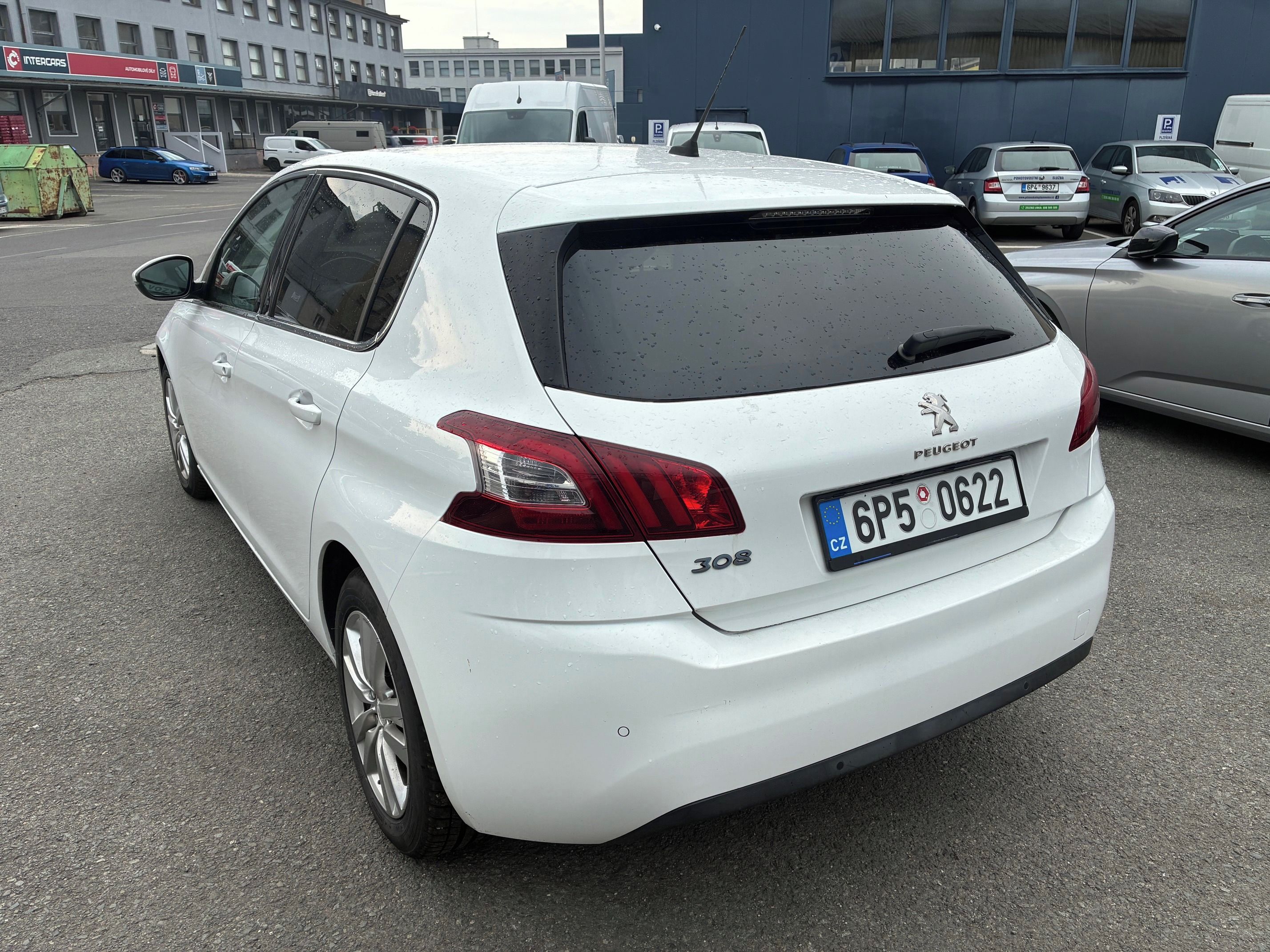 Peugeot 308, 1,2 PureTech Active Pack  110k - fotka 4