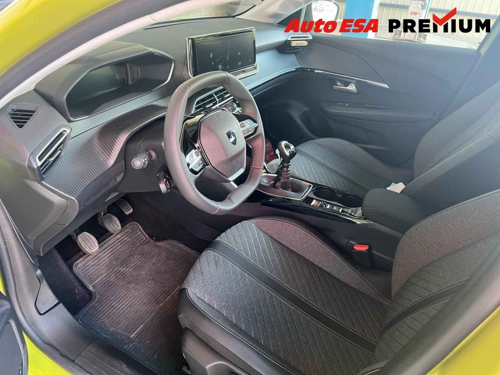 Peugeot 208, 1.2PT,1.maj,ČR,STK10/29 - fotka 3