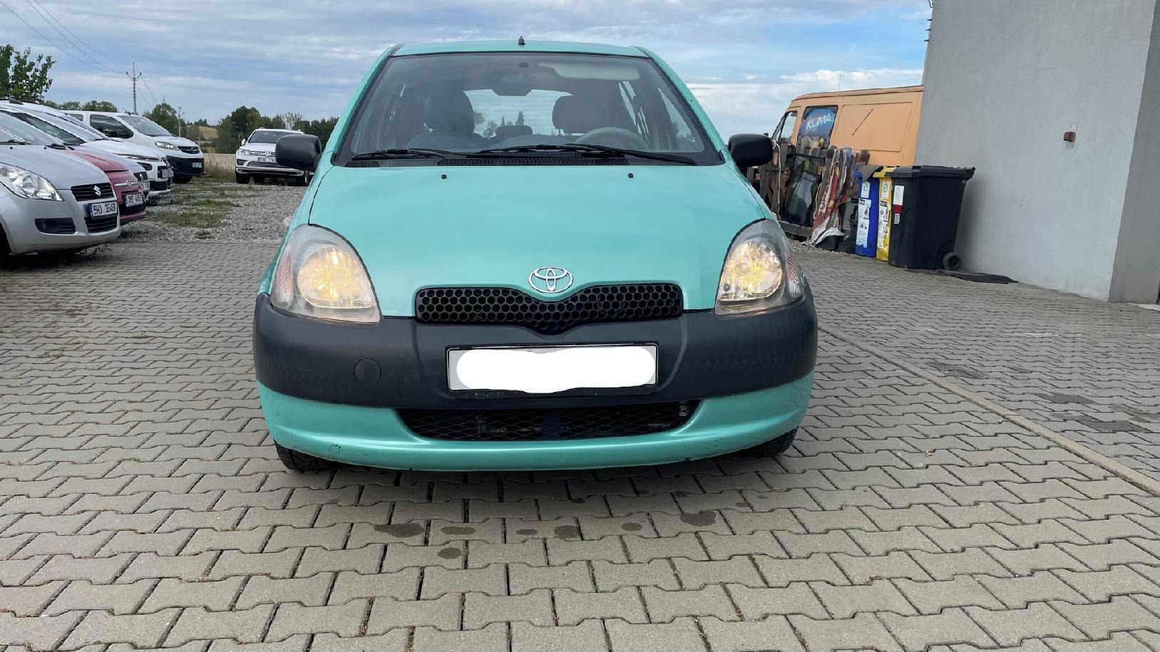 Toyota Yaris, 1.0 NA DÍLY POJIZDNÉ - fotka 6