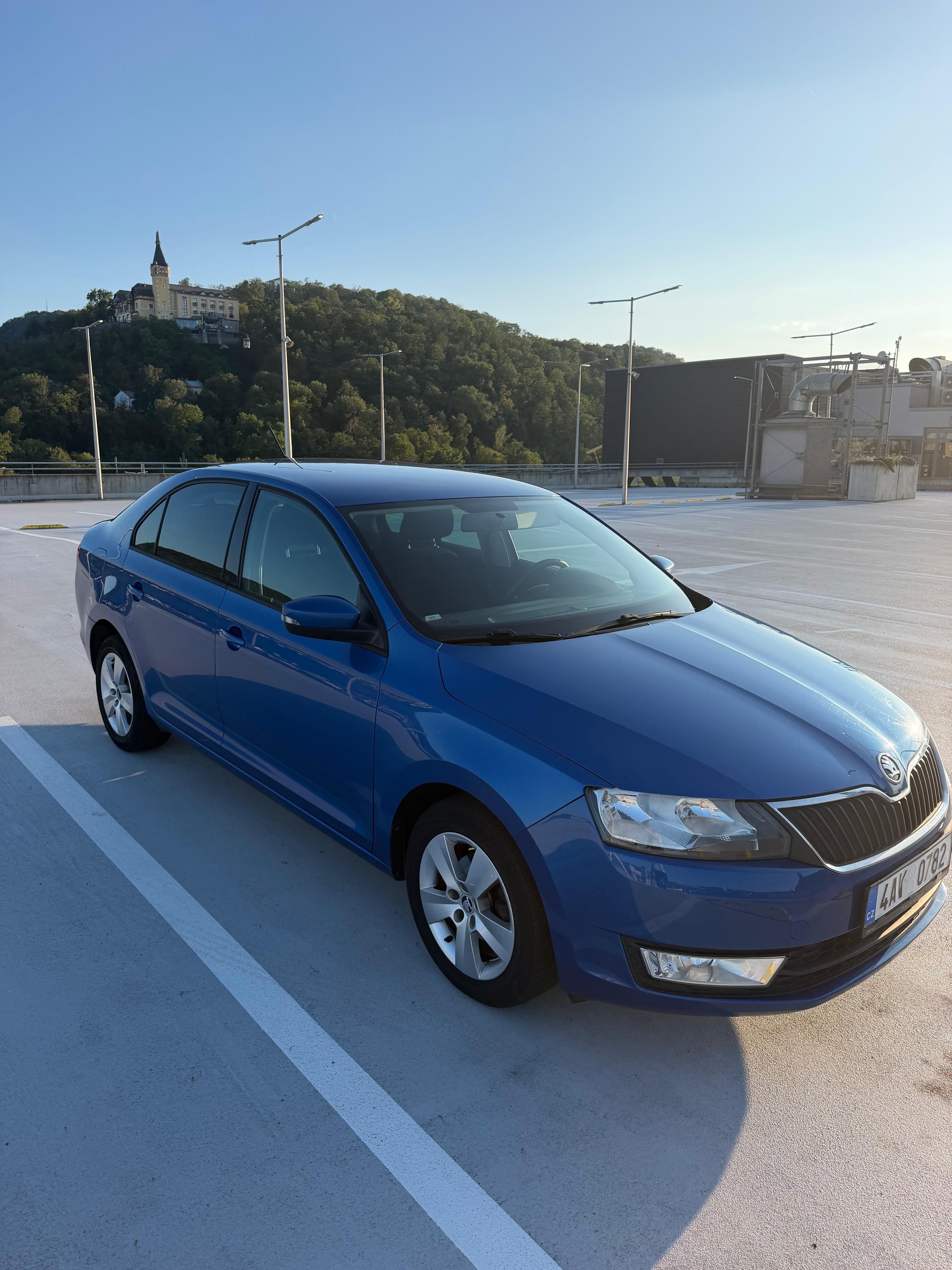 Škoda Rapid, Škoda Rapid, 1.2 benzín - fotka 3
