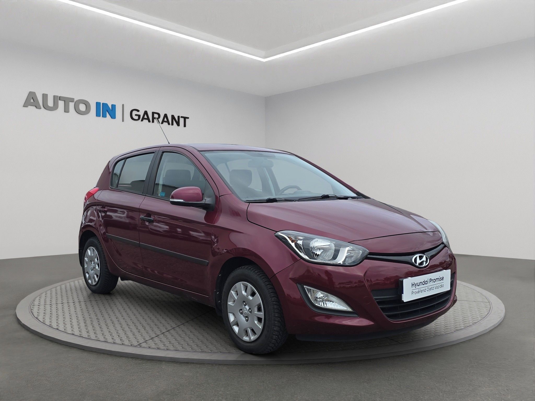 Hyundai i20, 1.2i 62kW, Klima - fotka 3
