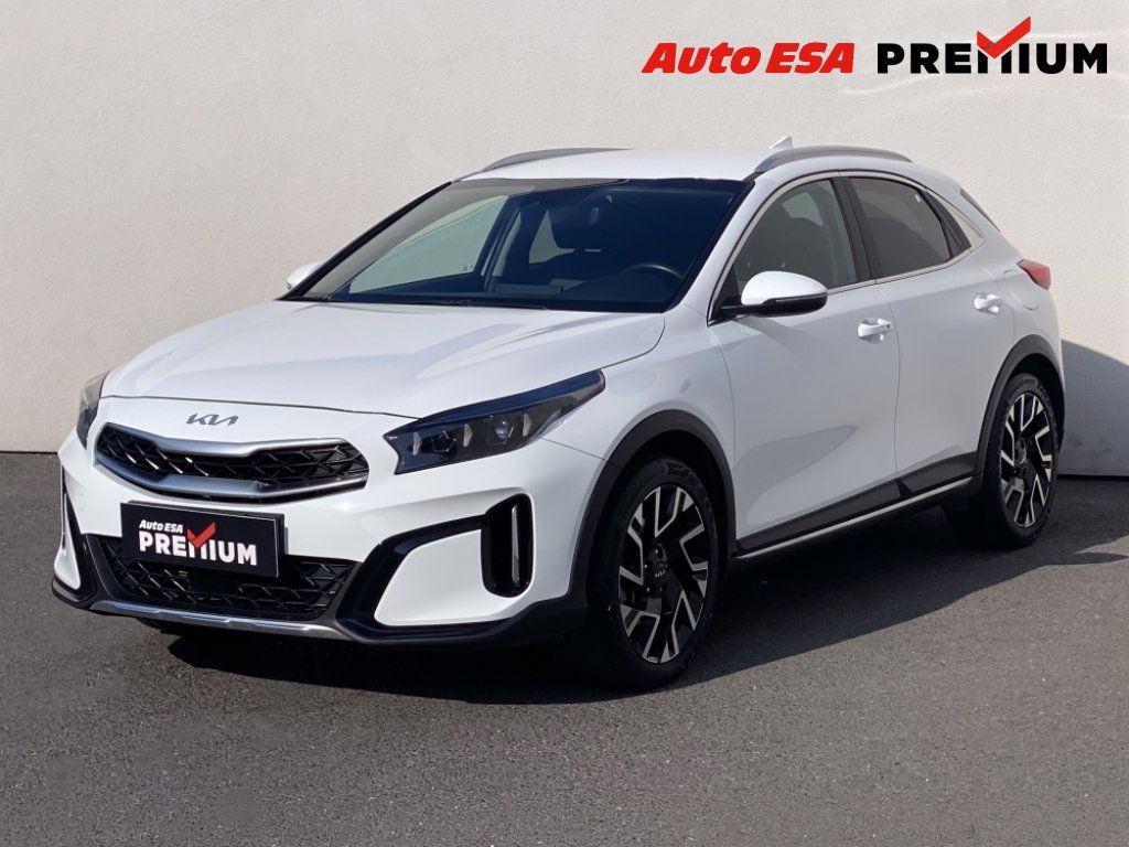 Kia XCee´d, 1.6 TGDi,AT - fotka 3