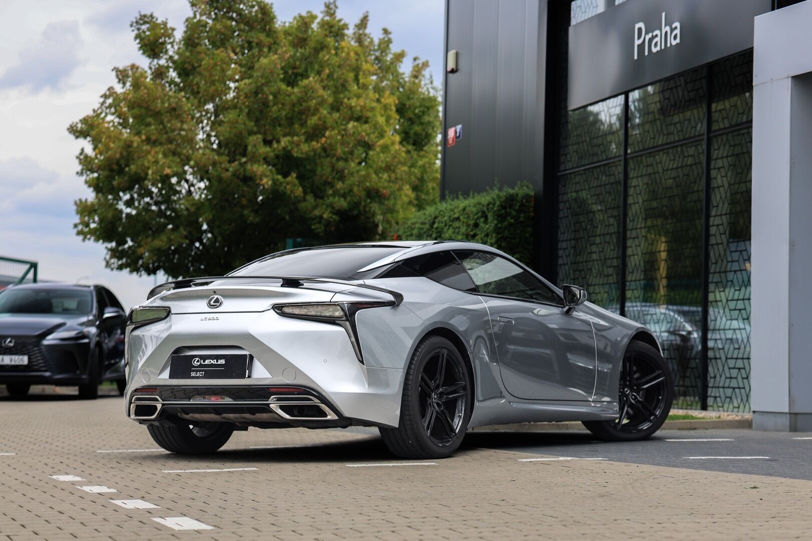 Lexus LC 500, 500 BESPOKE - fotka 4