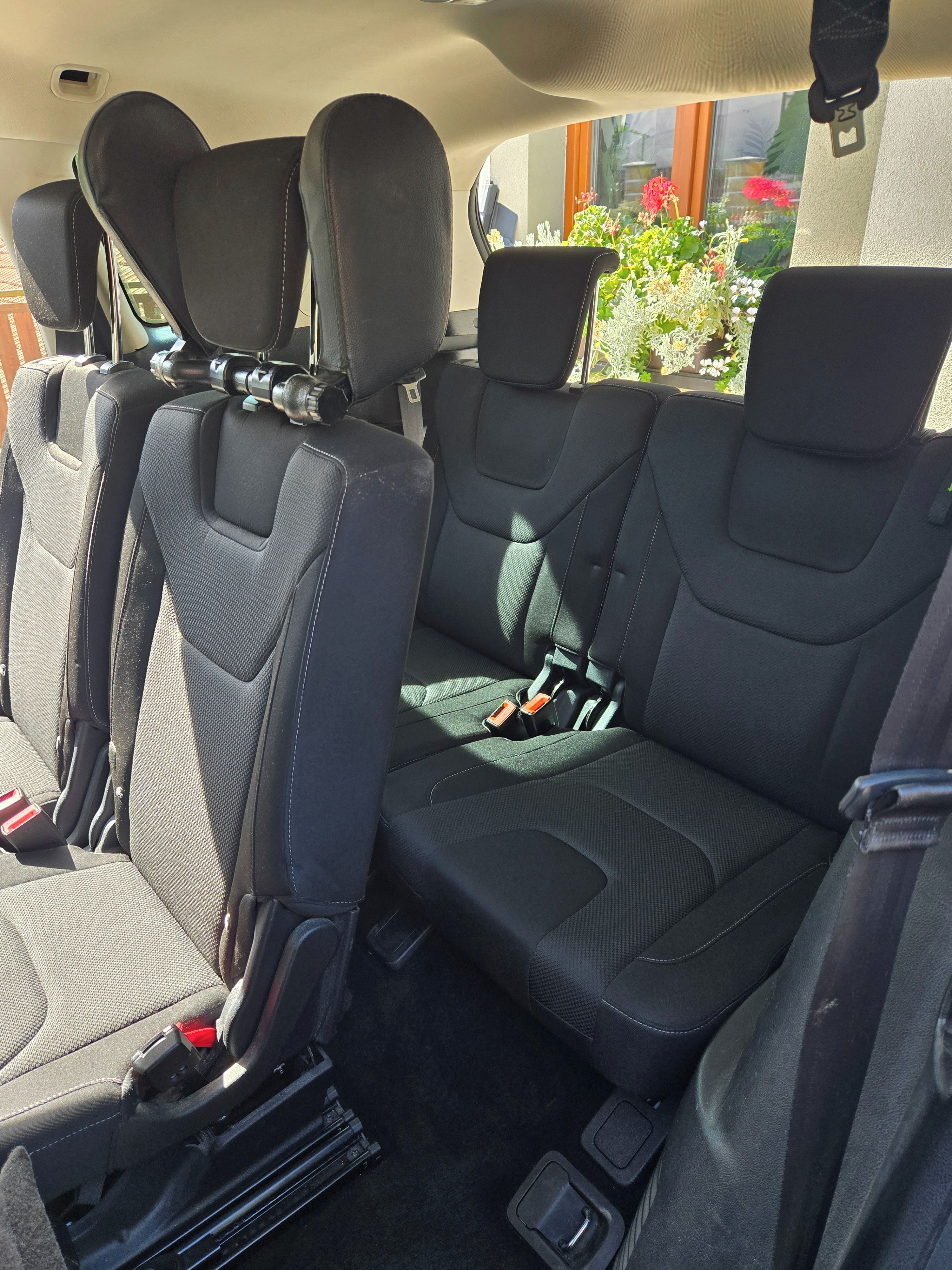 Ford S-MAX, Ford S max 2.0 4x4 7míst 140kw - fotka 6