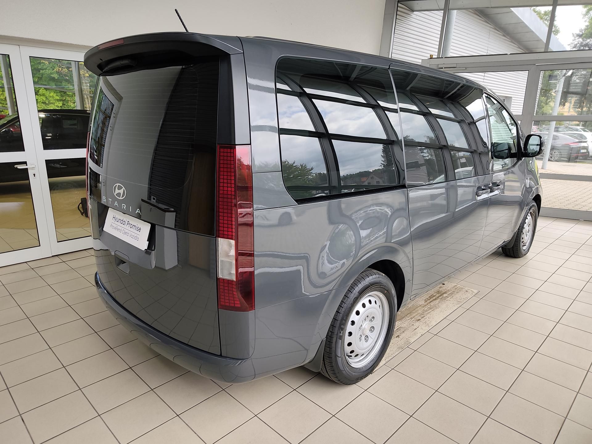 Hyundai Staria, 1.6T-GDi 117kW HEV Comfort - fotka 4