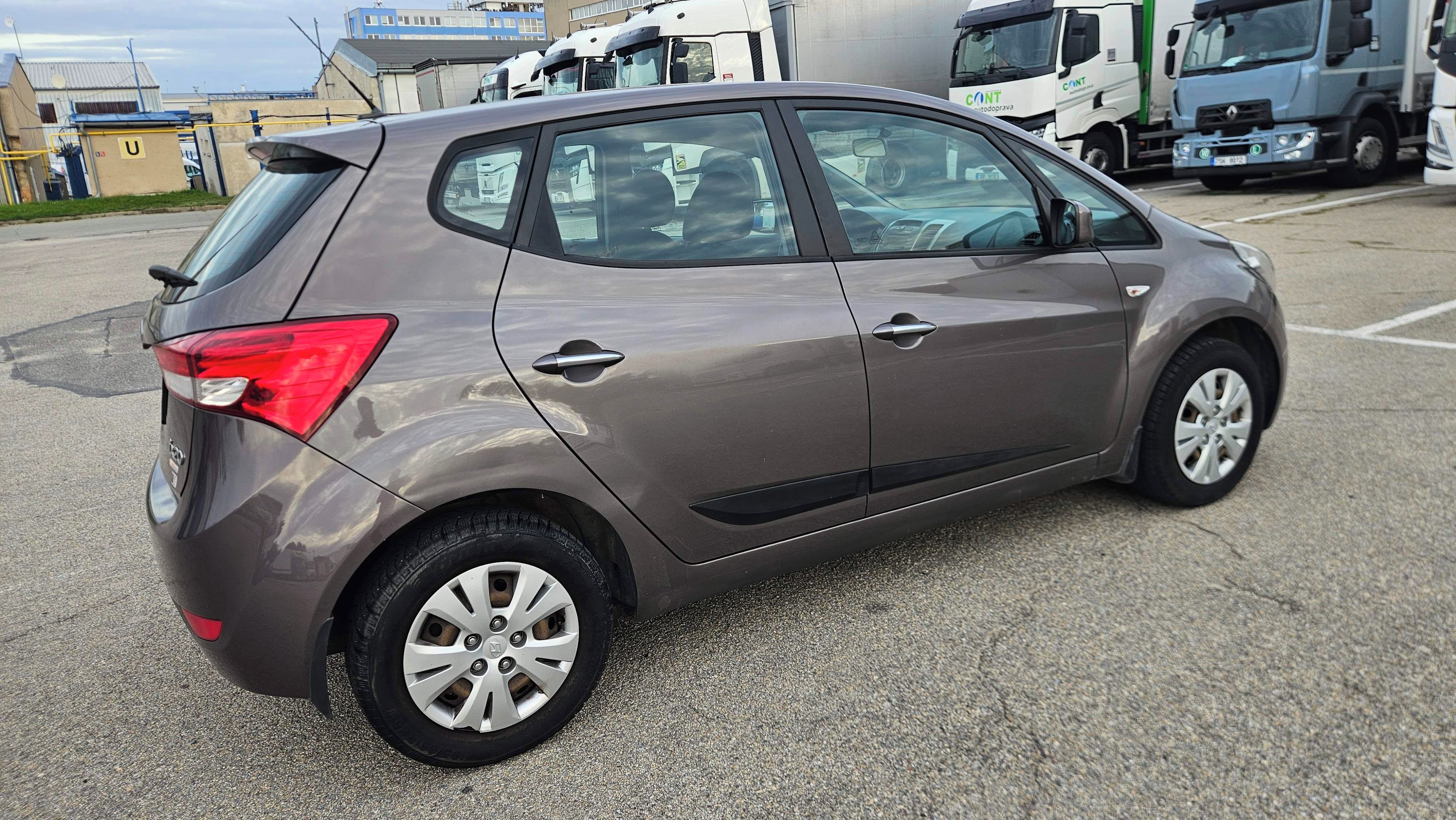 Hyundai ix20, 1.4i 66kw ČR Serviska !! - fotka 5