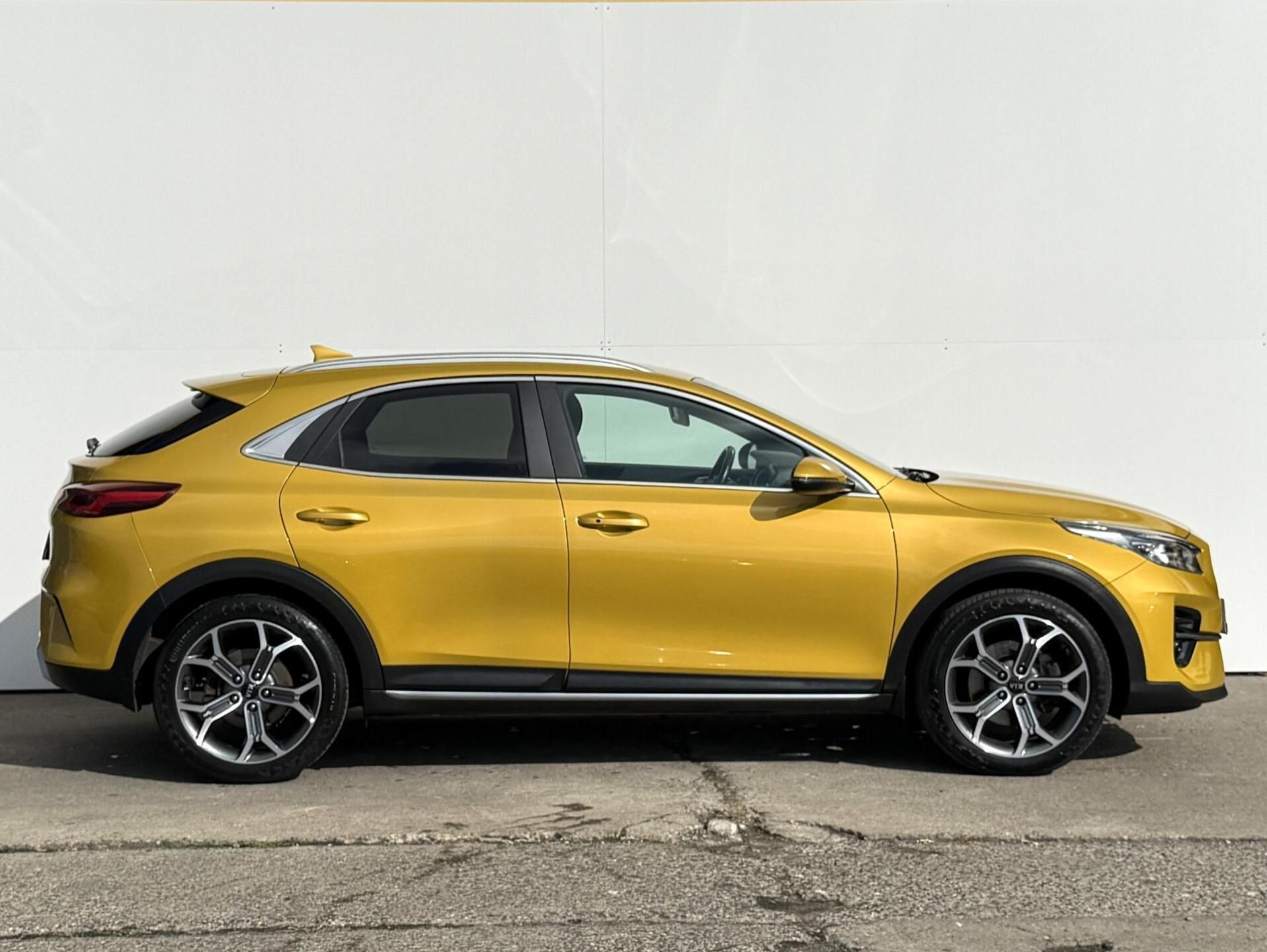 Kia XCee´d, 1.5 T-GDI 117kW DCT Spring Edi - fotka 3