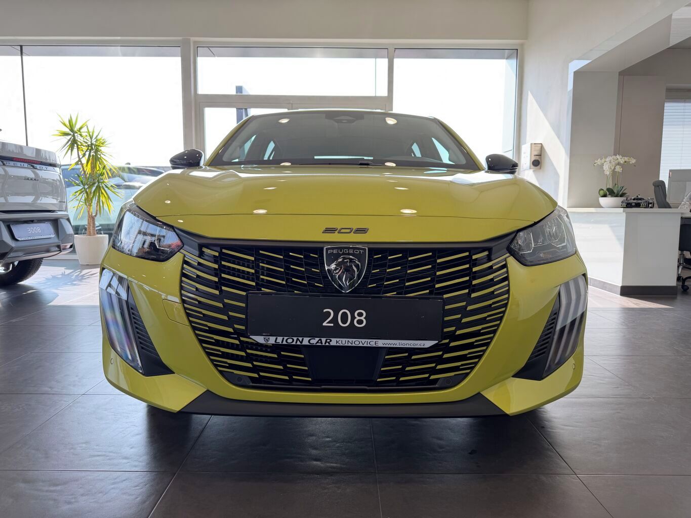 Peugeot 208, BUSINESS Hybrid 110 e-DCS6 - fotka 3