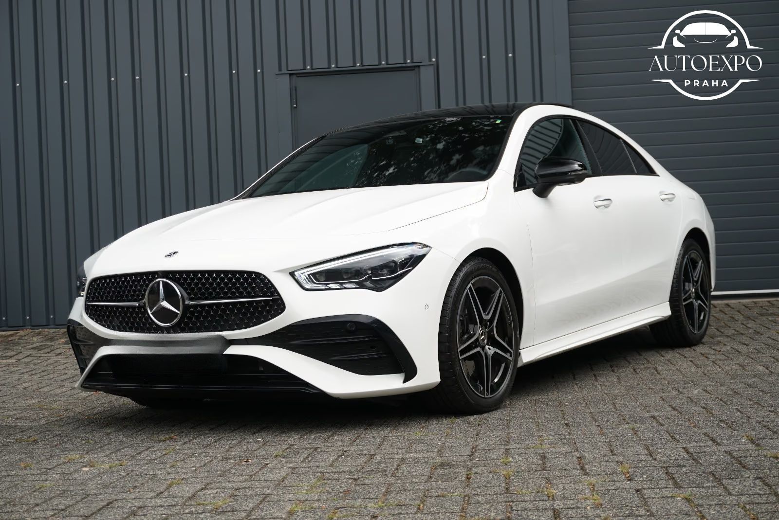 Mercedes-Benz CLA, 220d* AMG* - fotka 2