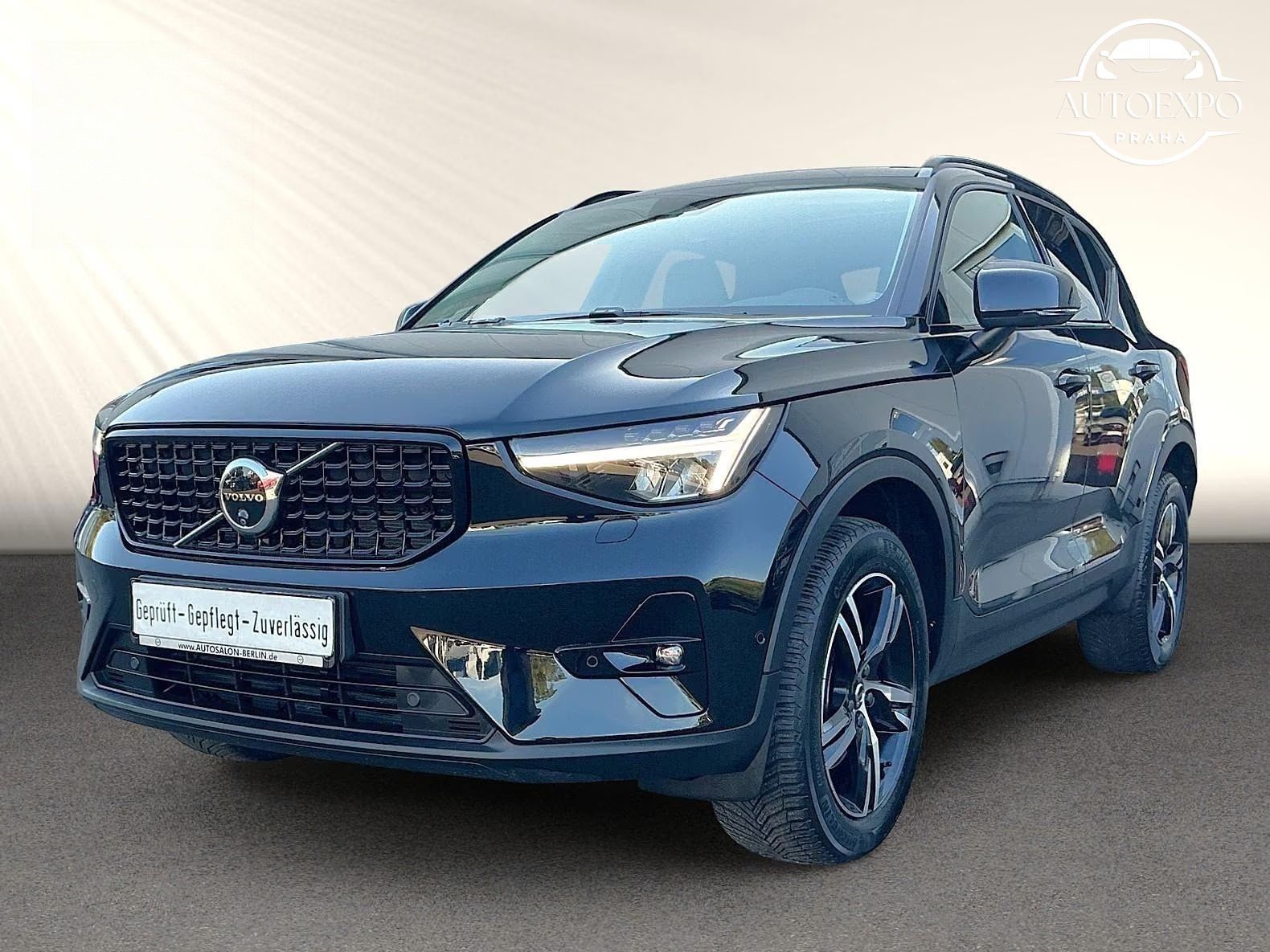 Volvo XC40, B3 DKG +Dark*LED*PANORAMA