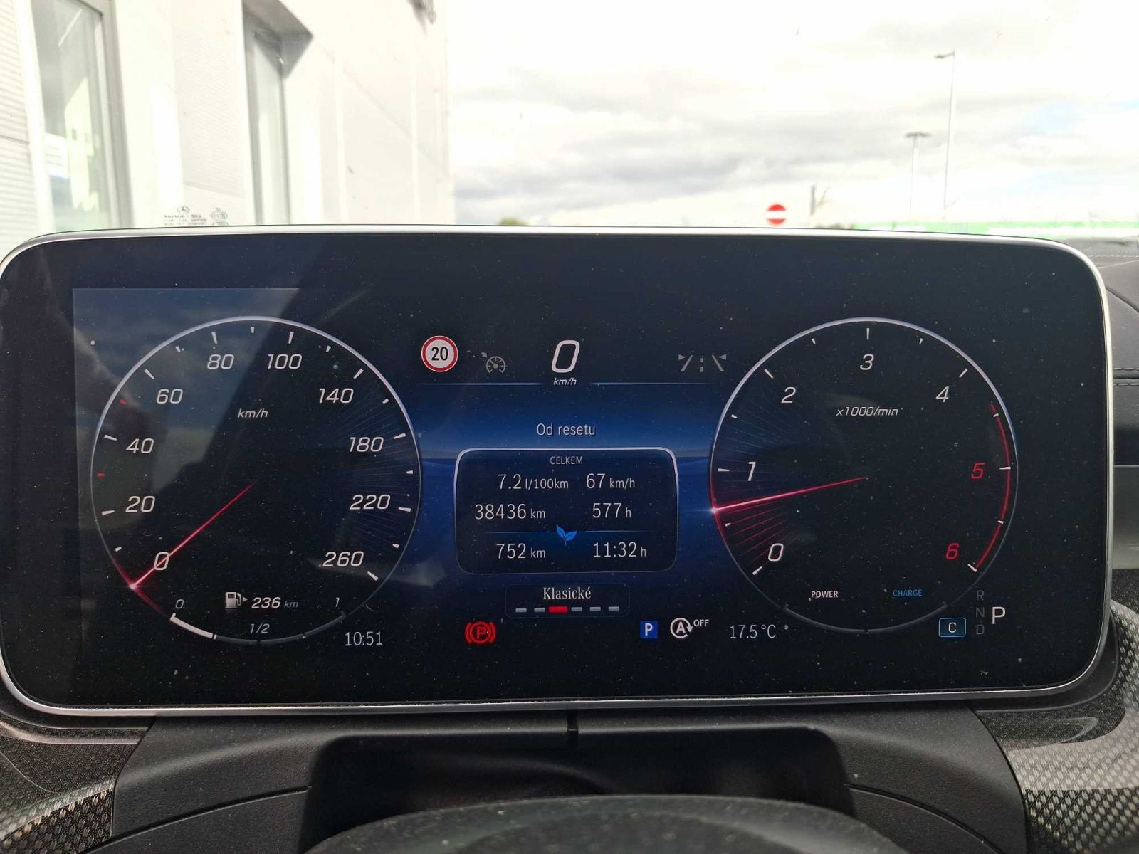 Mercedes-Benz Třídy C, 220 d, AMG Paket, Automat, ČR - fotka 3