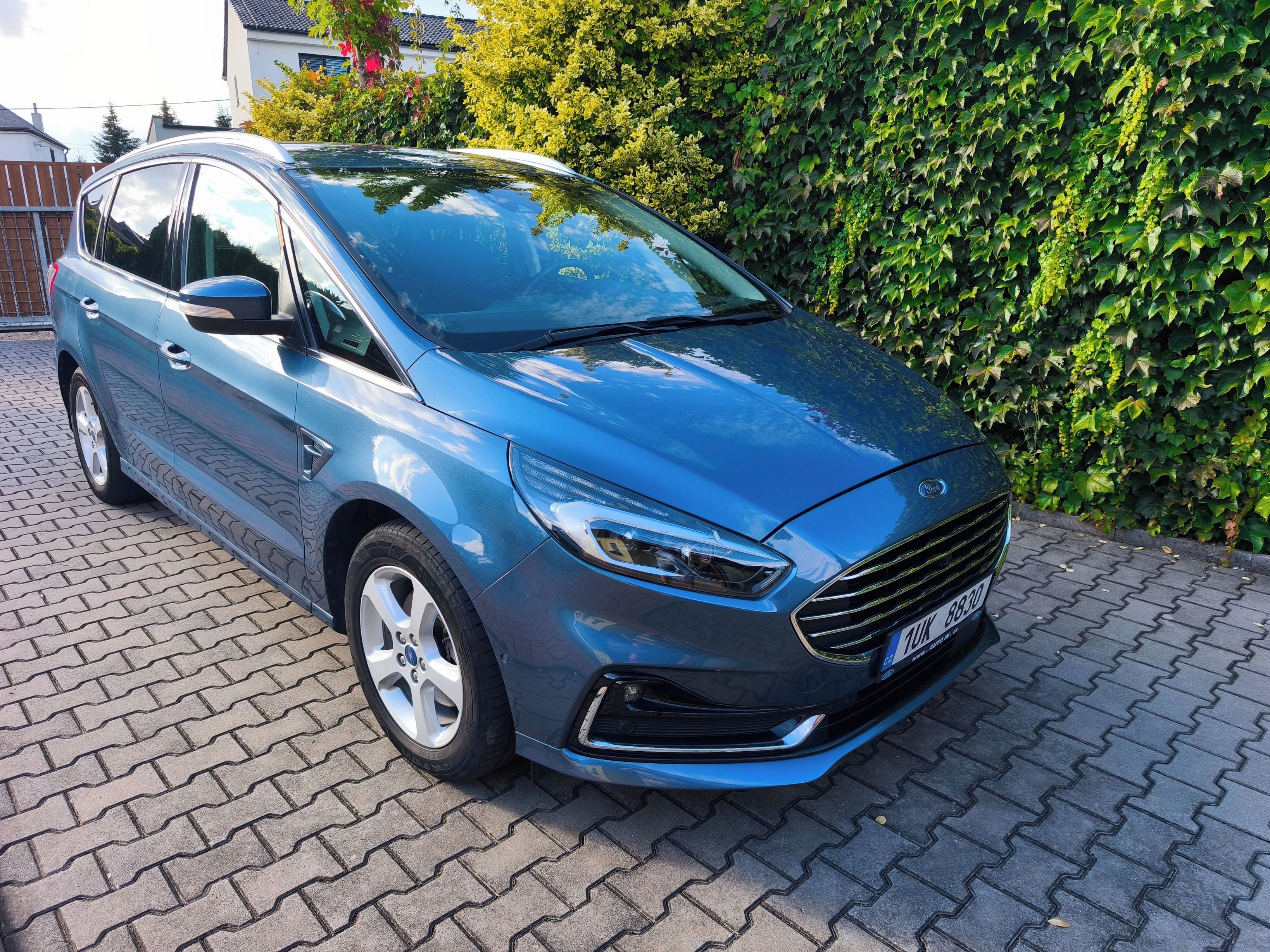 Ford S-MAX, 2,5 Hybrid 140kW v záruce - fotka 5
