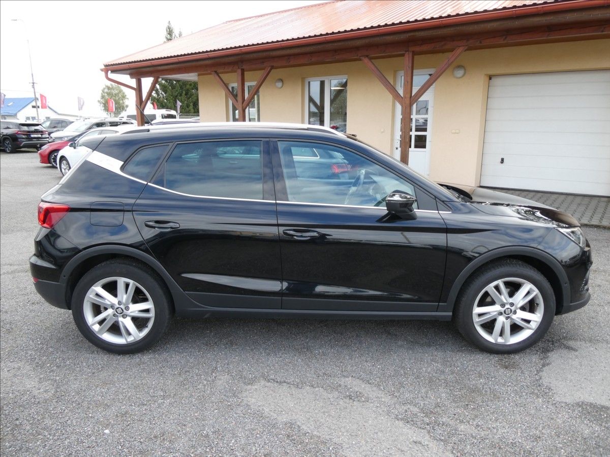 Seat Arona, 1,0 TSi 81kW DSG FR,navig.,led - fotka 2
