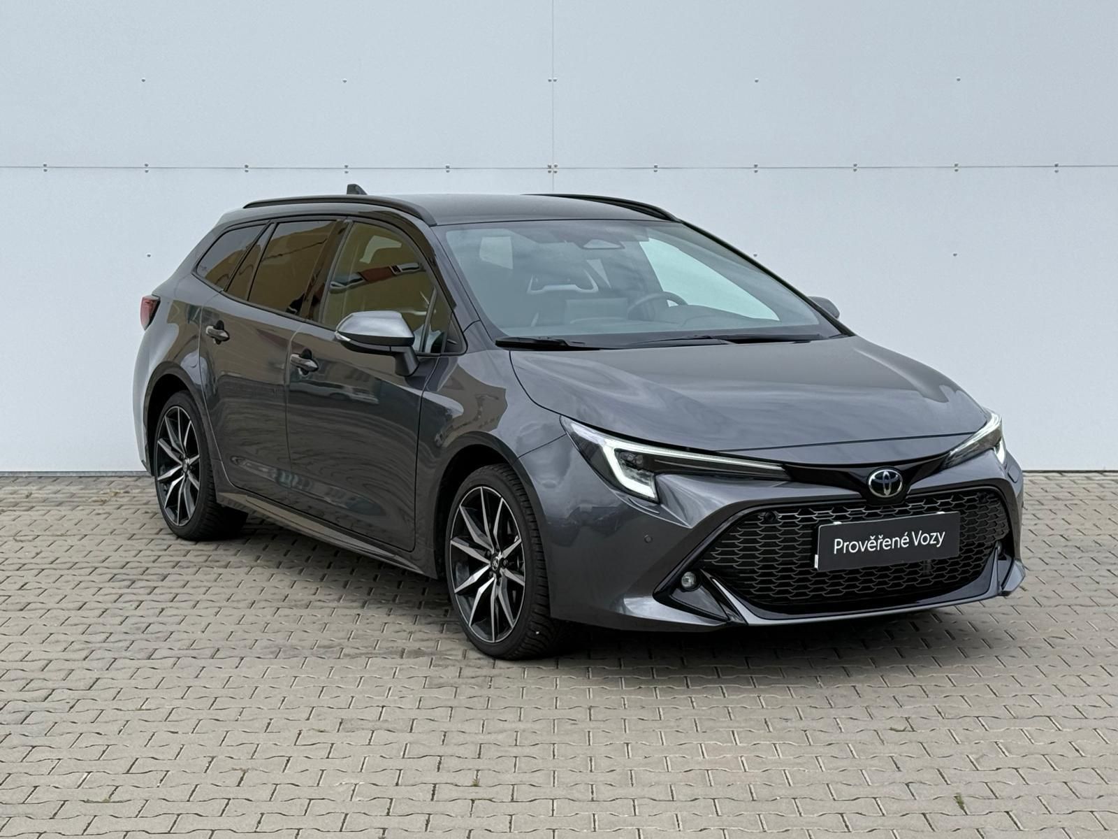 Toyota Corolla, 1.8 HSD e-CVT GR Sport - fotka 6