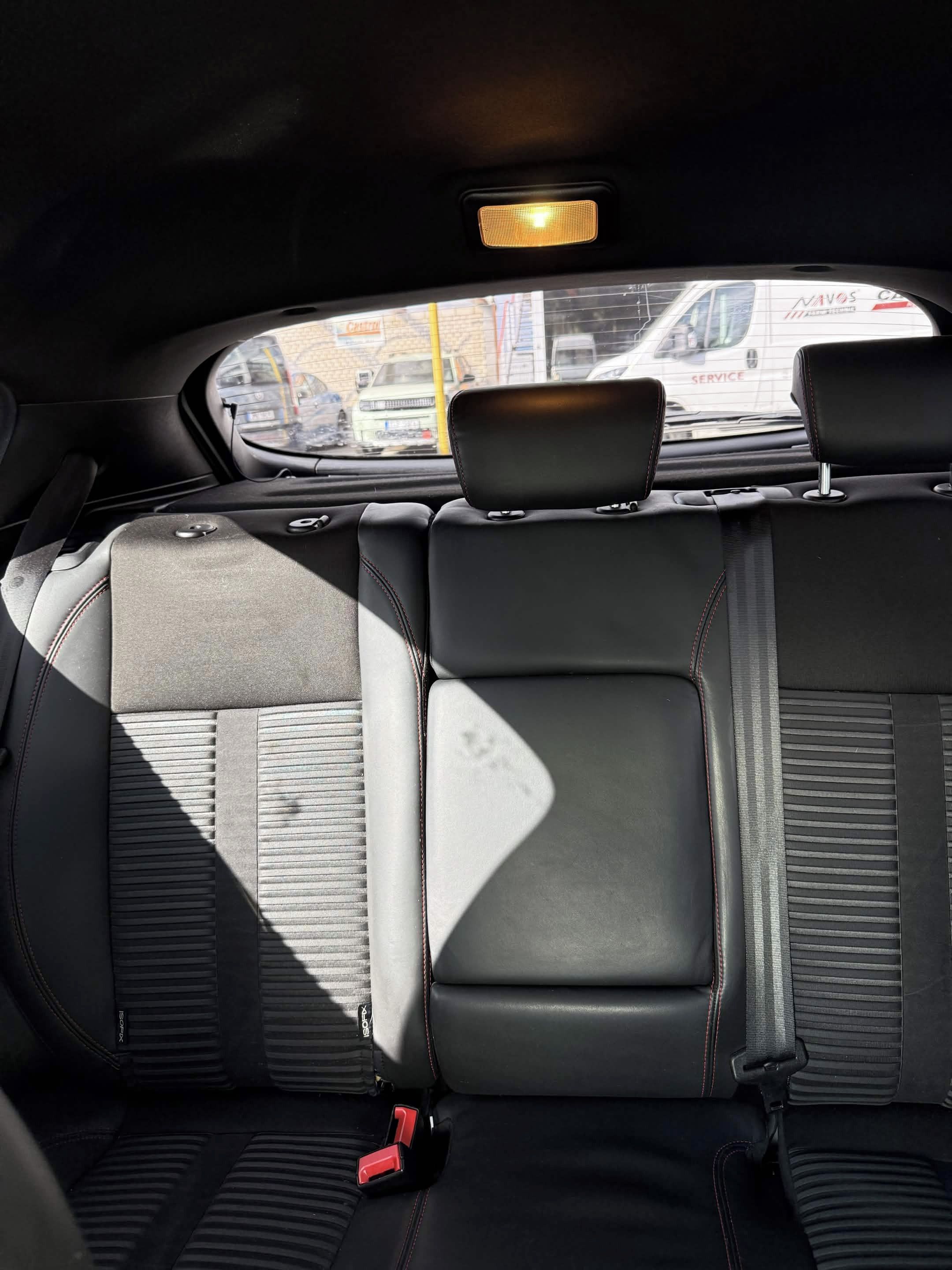 Alfa Romeo Giulietta, 1.4 TB Multiair - fotka 6