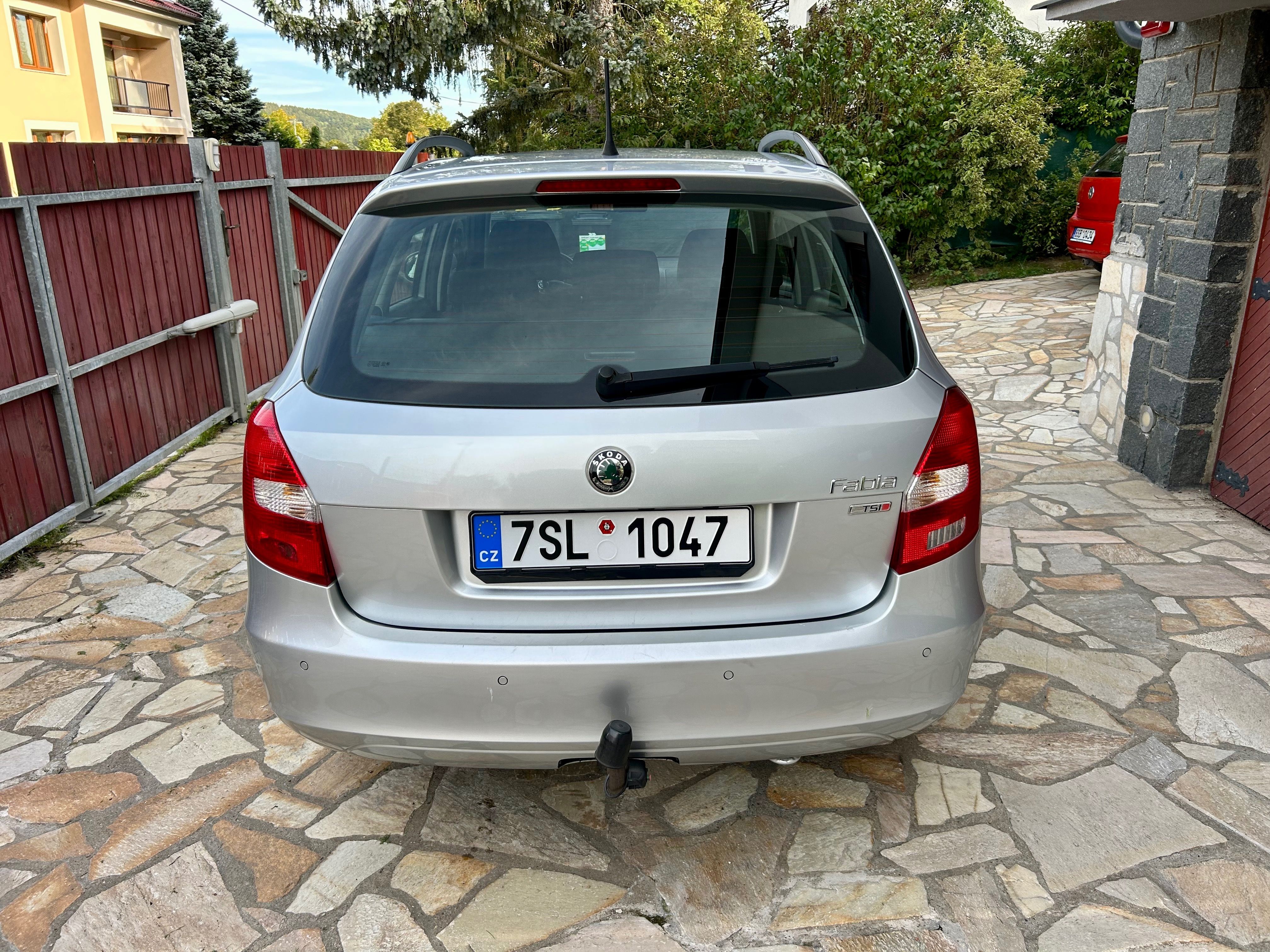 Škoda Fabia, 1.2 TSI 77KW ELEGANCE DIG.KLIM - fotka 4