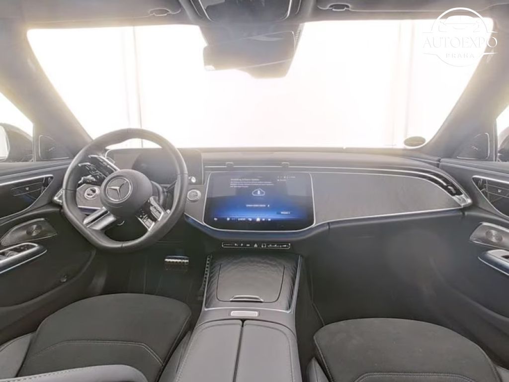 Mercedes-Benz Třídy E, 300 e AMG Advanced* - fotka 5