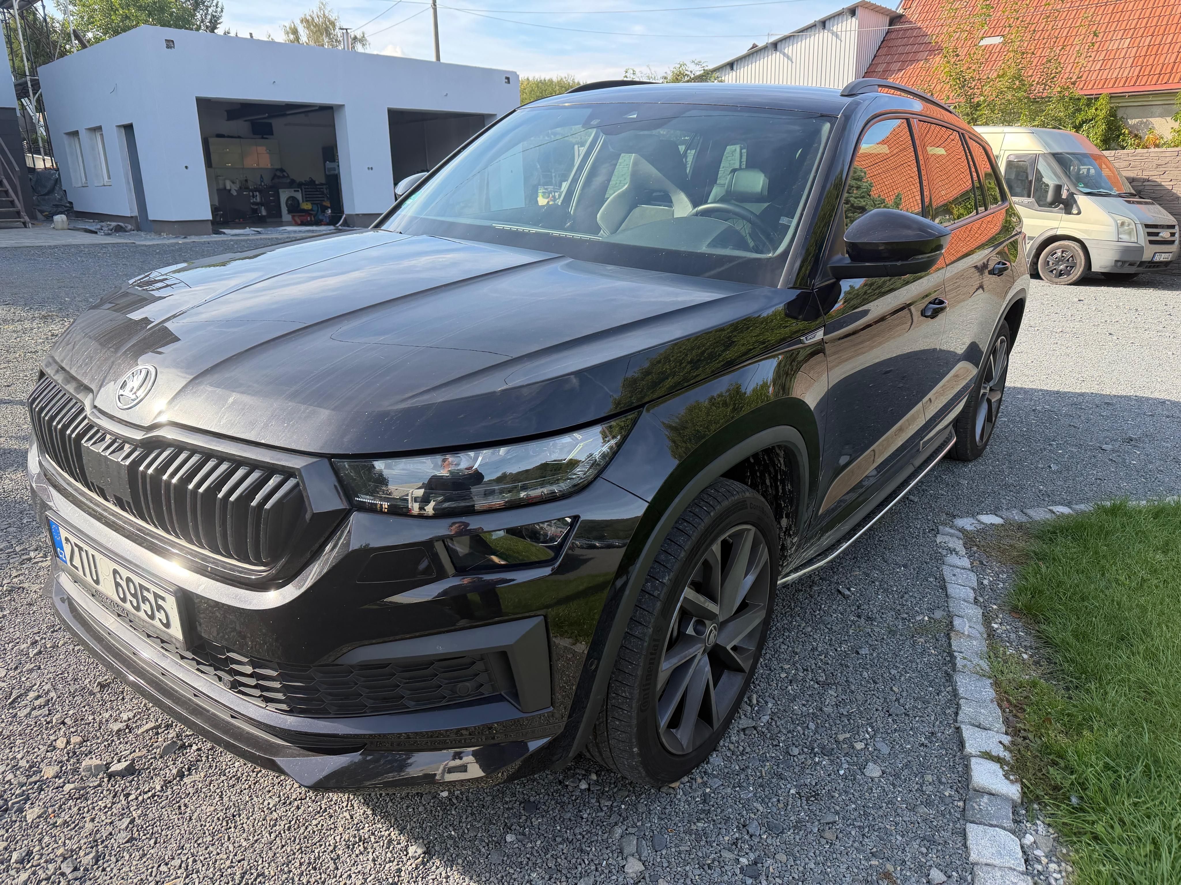 Škoda Kodiaq, SPORTLINE WEBASTO TAŽNÉ 7MÍST