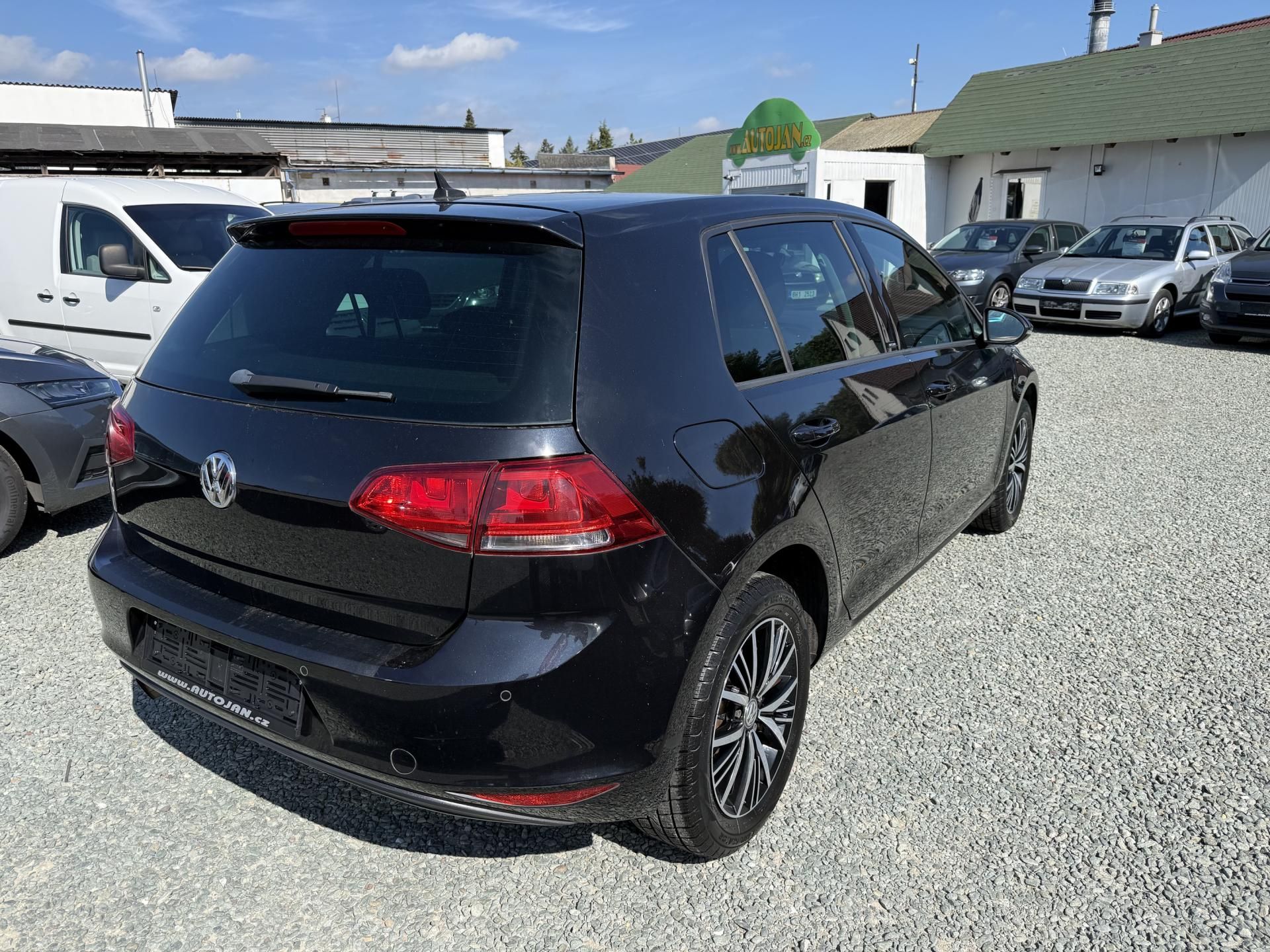 Volkswagen Golf, 1.2 TSI ALLSTAR - fotka 6
